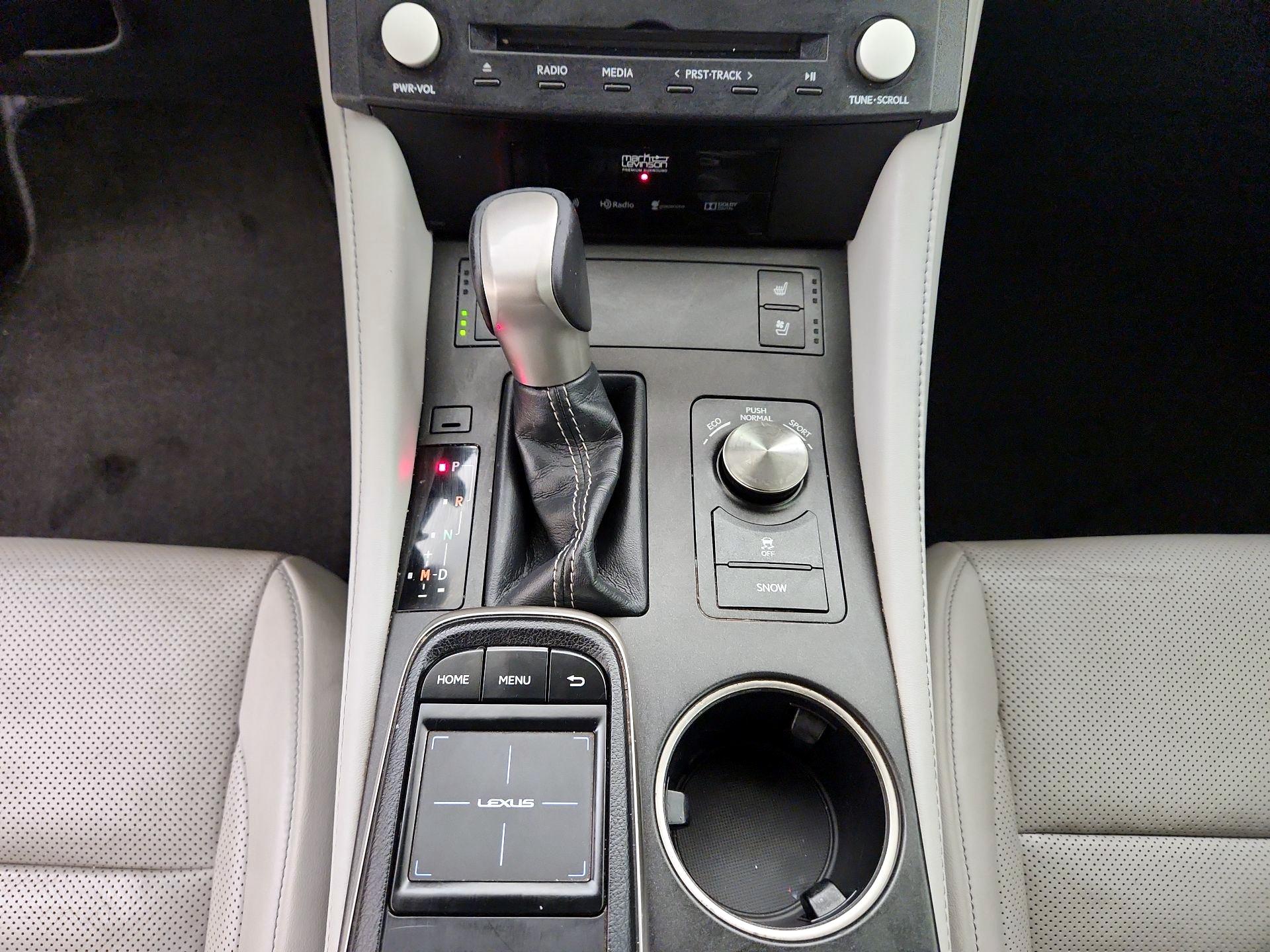 Thumbnail: 2015 Lexus RC - 18