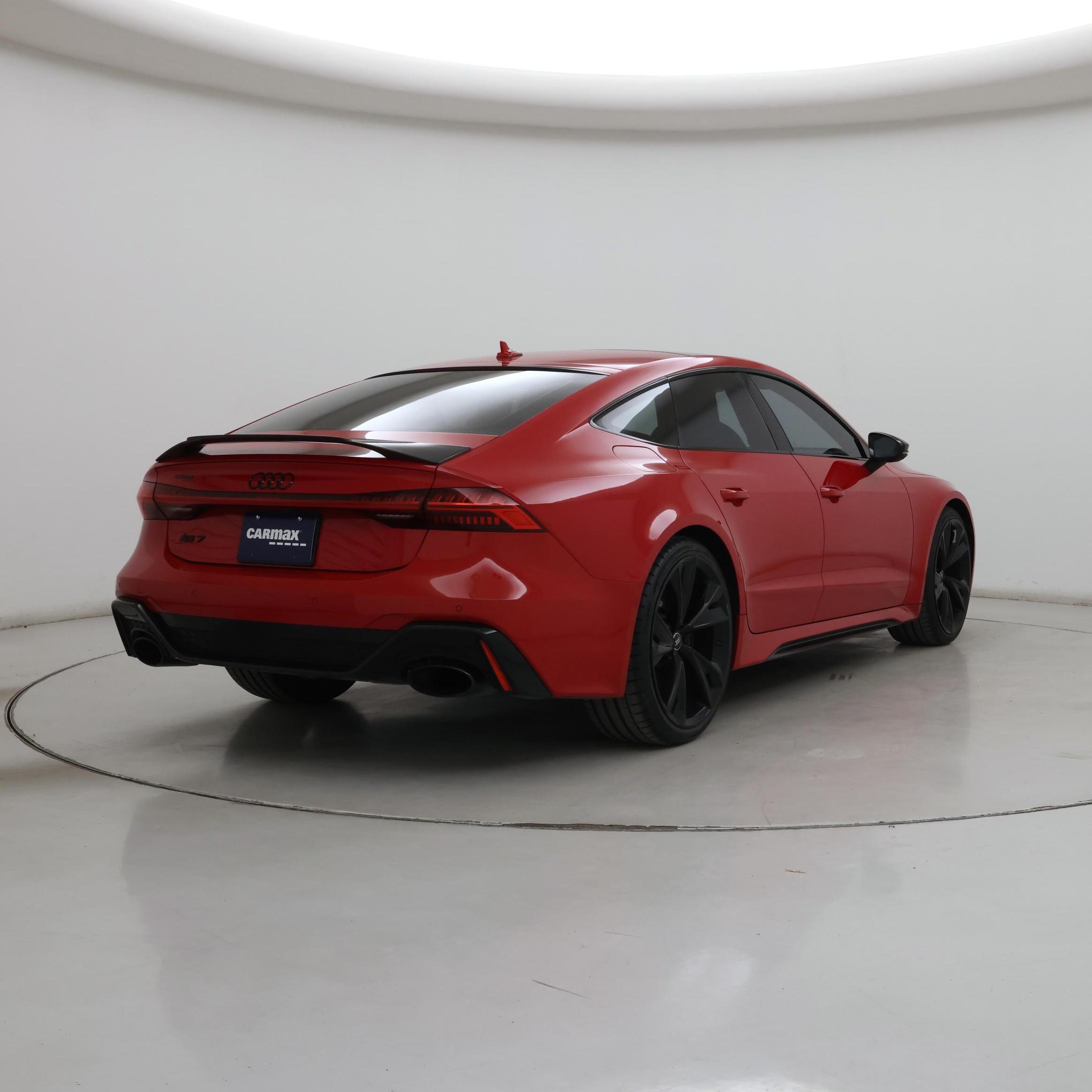 Thumbnail: 2021 Audi RS 7 - 8