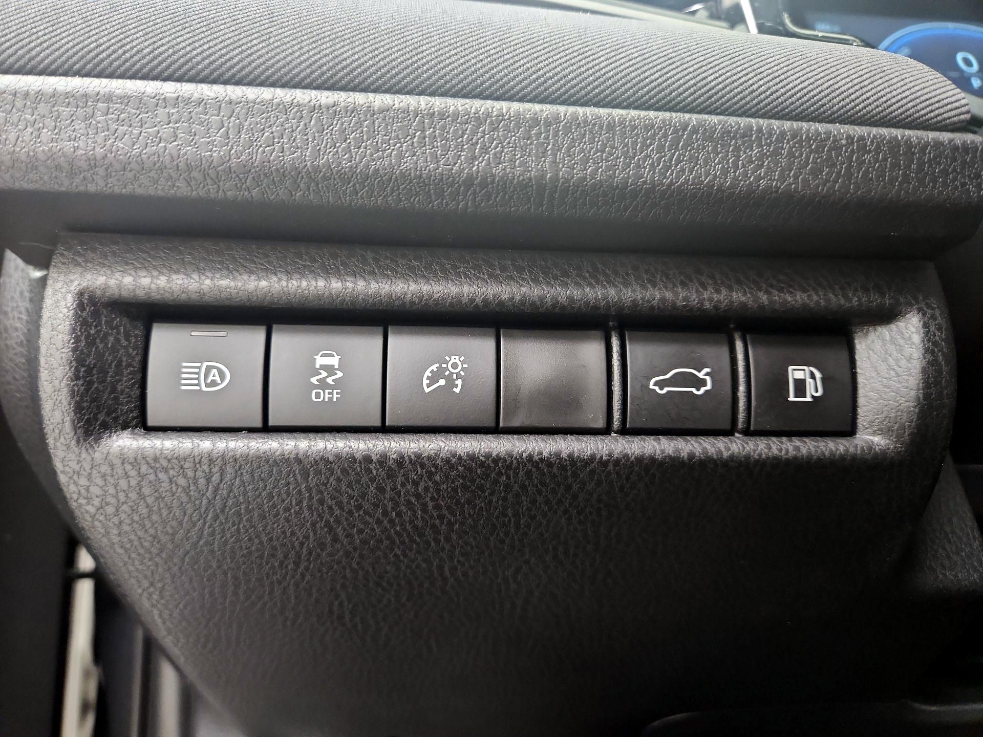 Thumbnail: 2026 Toyota Camry - 13