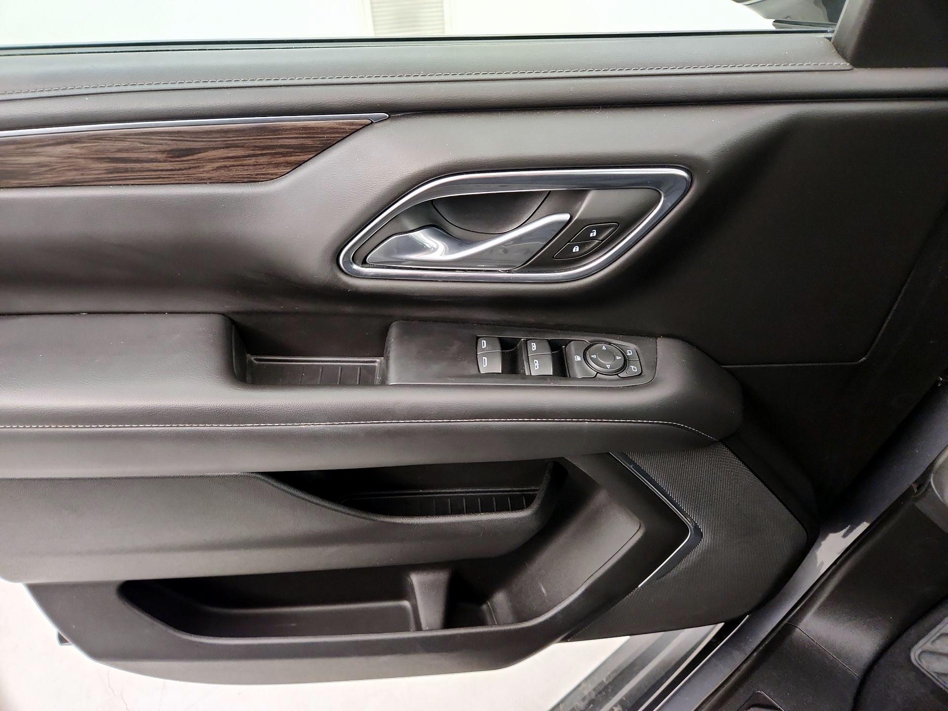 Thumbnail: 2021 Chevrolet Tahoe - 12