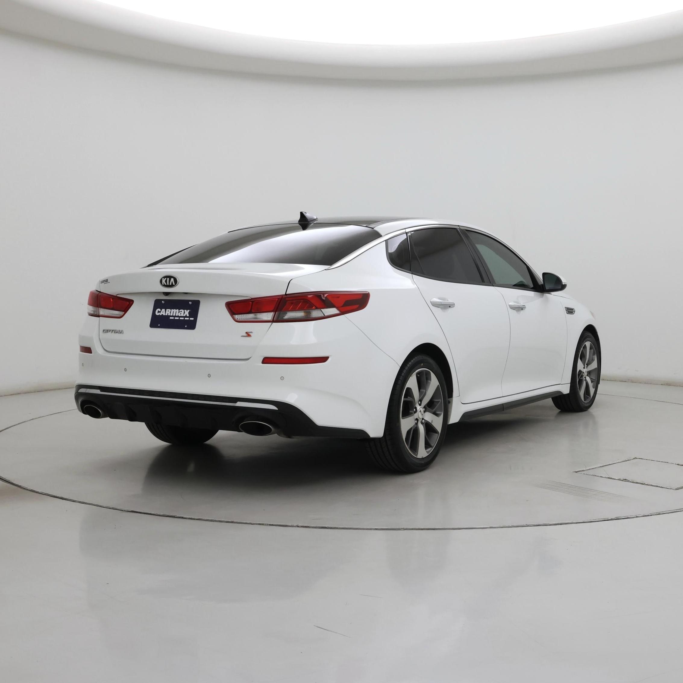 Thumbnail: 2019 Kia Optima - 8