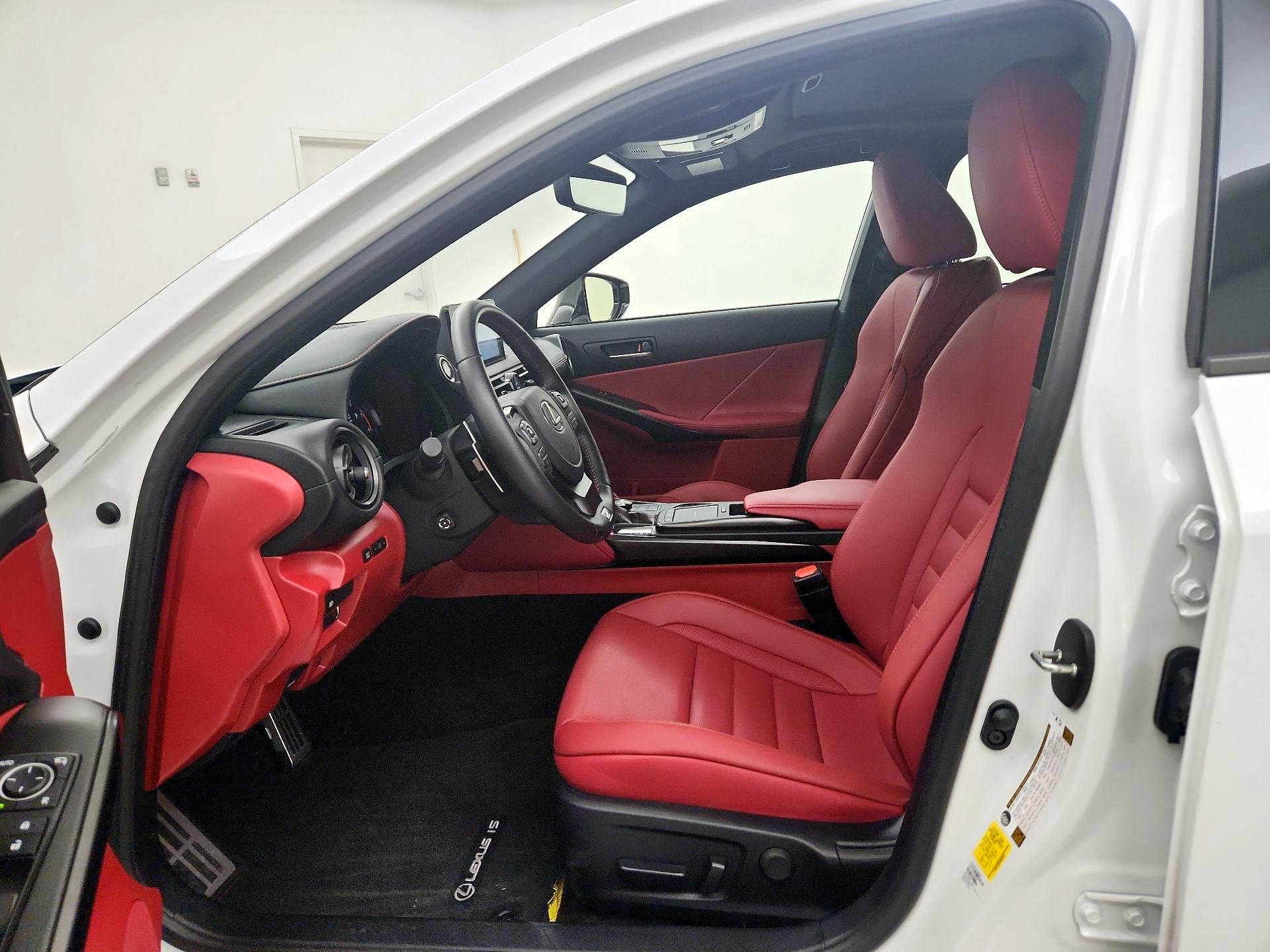 Thumbnail: 2025 Lexus IS - 11