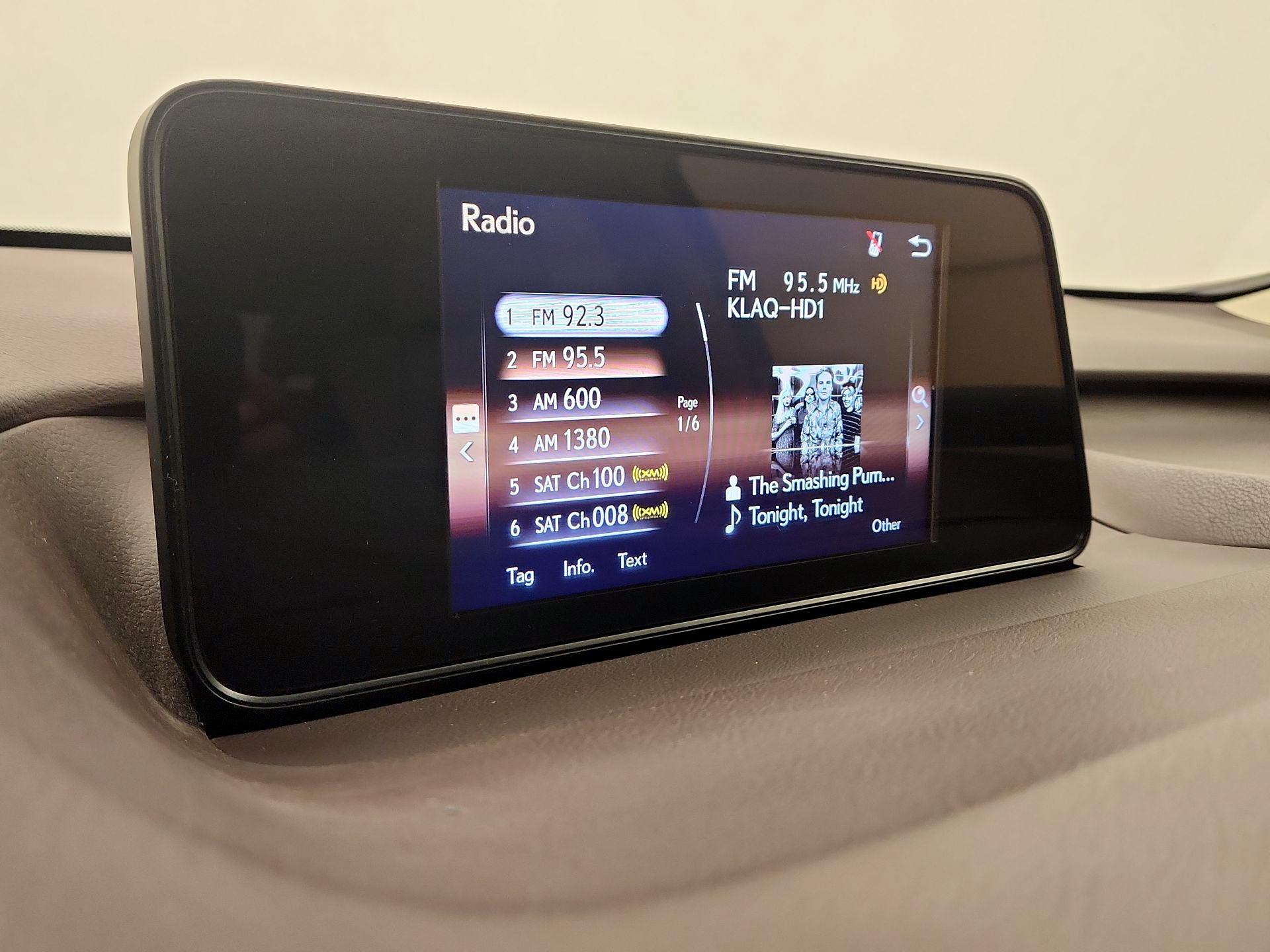 Thumbnail: 2019 Lexus RX - 15