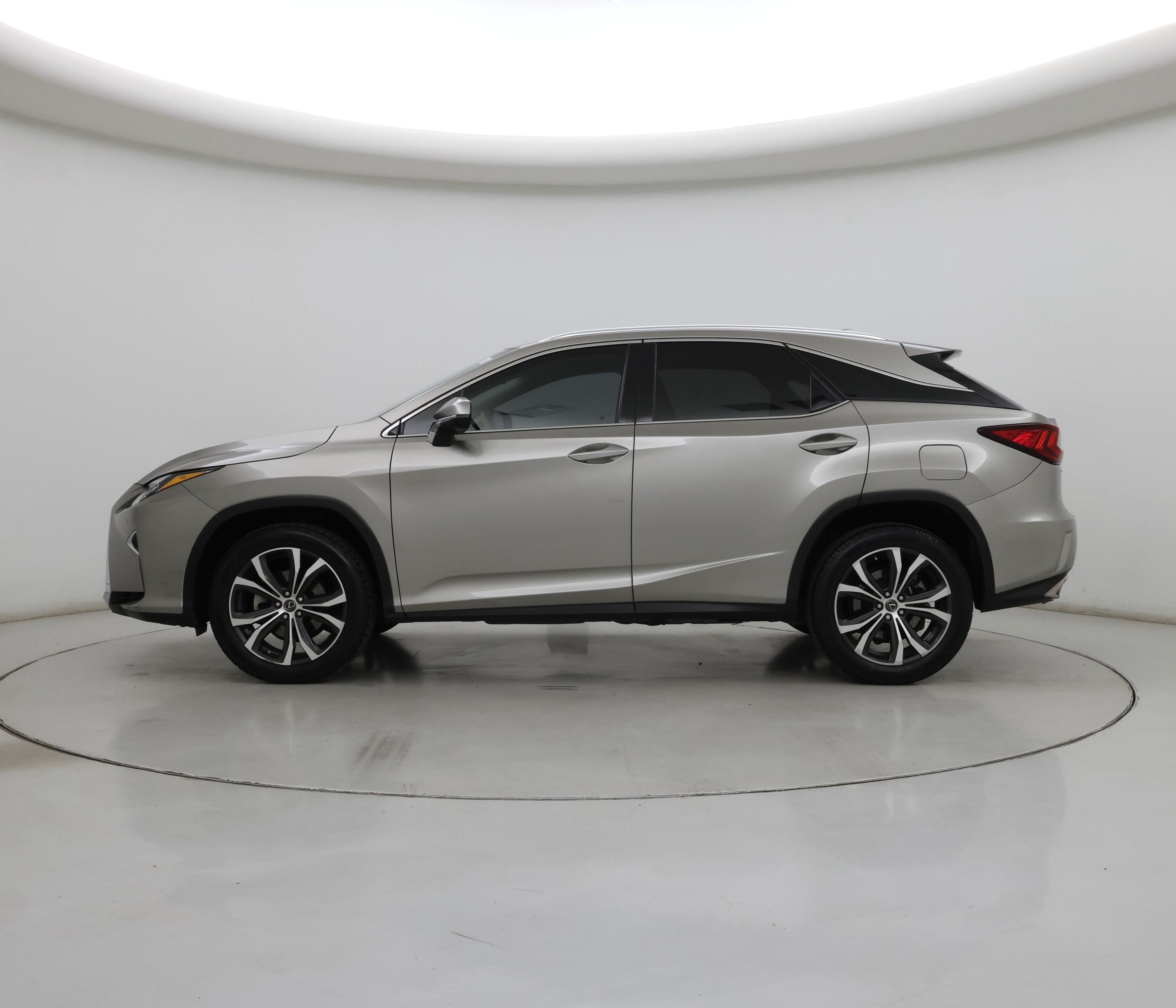 Thumbnail: 2019 Lexus RX - 3