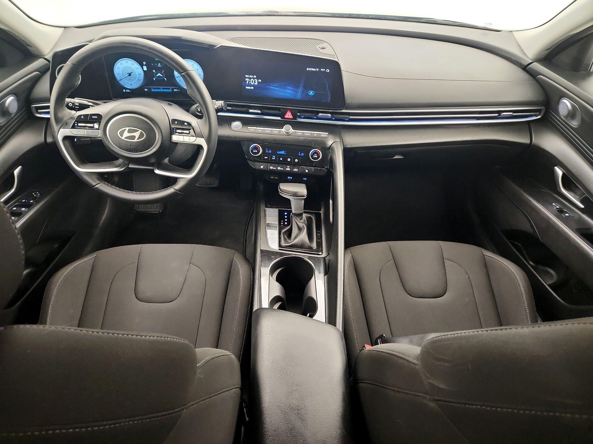 Thumbnail: 2024 Hyundai Elantra - 9