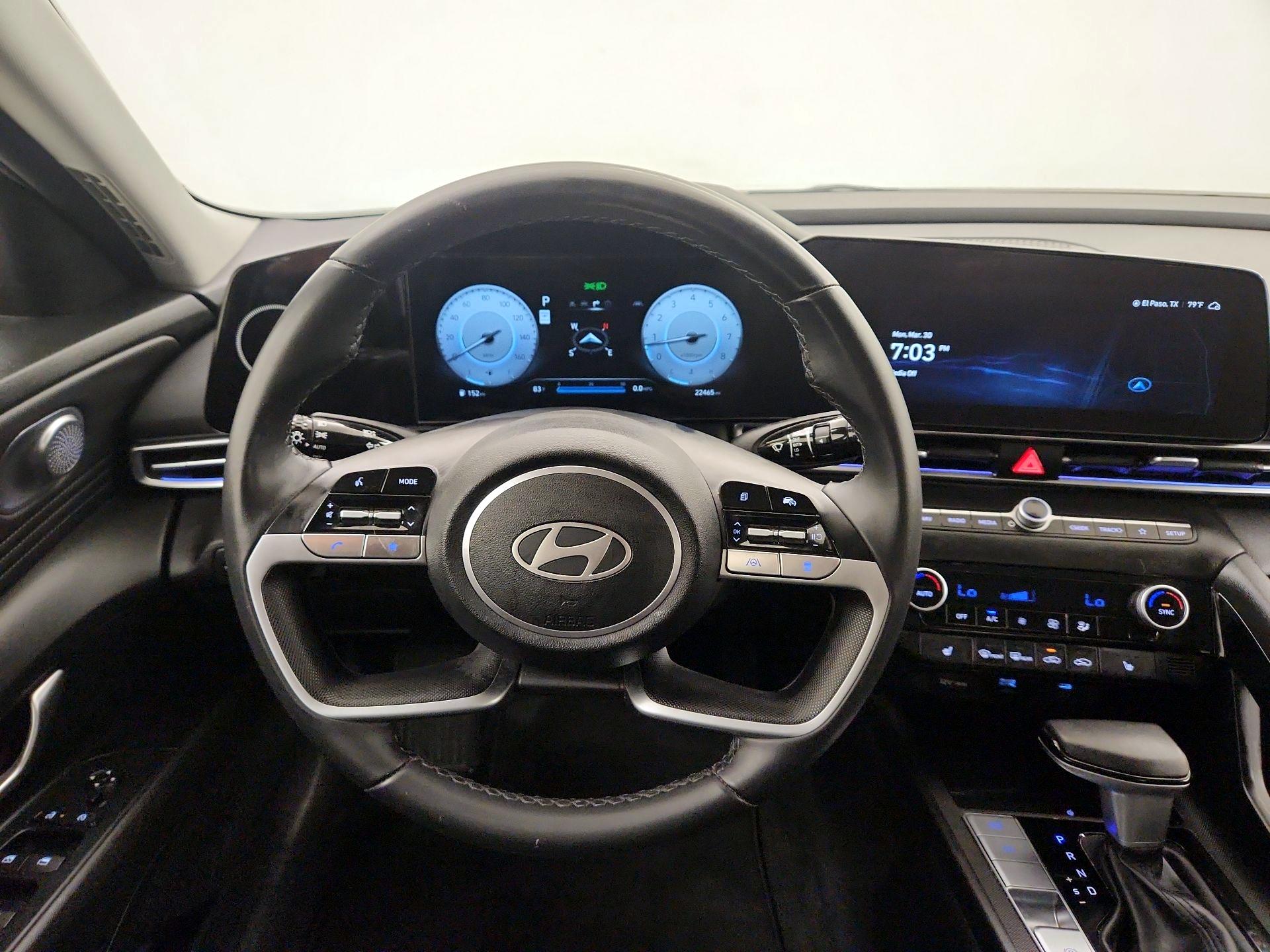 Thumbnail: 2024 Hyundai Elantra - 10