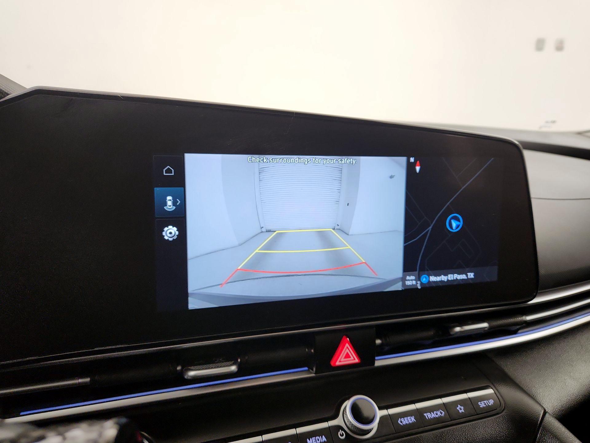 Thumbnail: 2024 Hyundai Elantra - 15