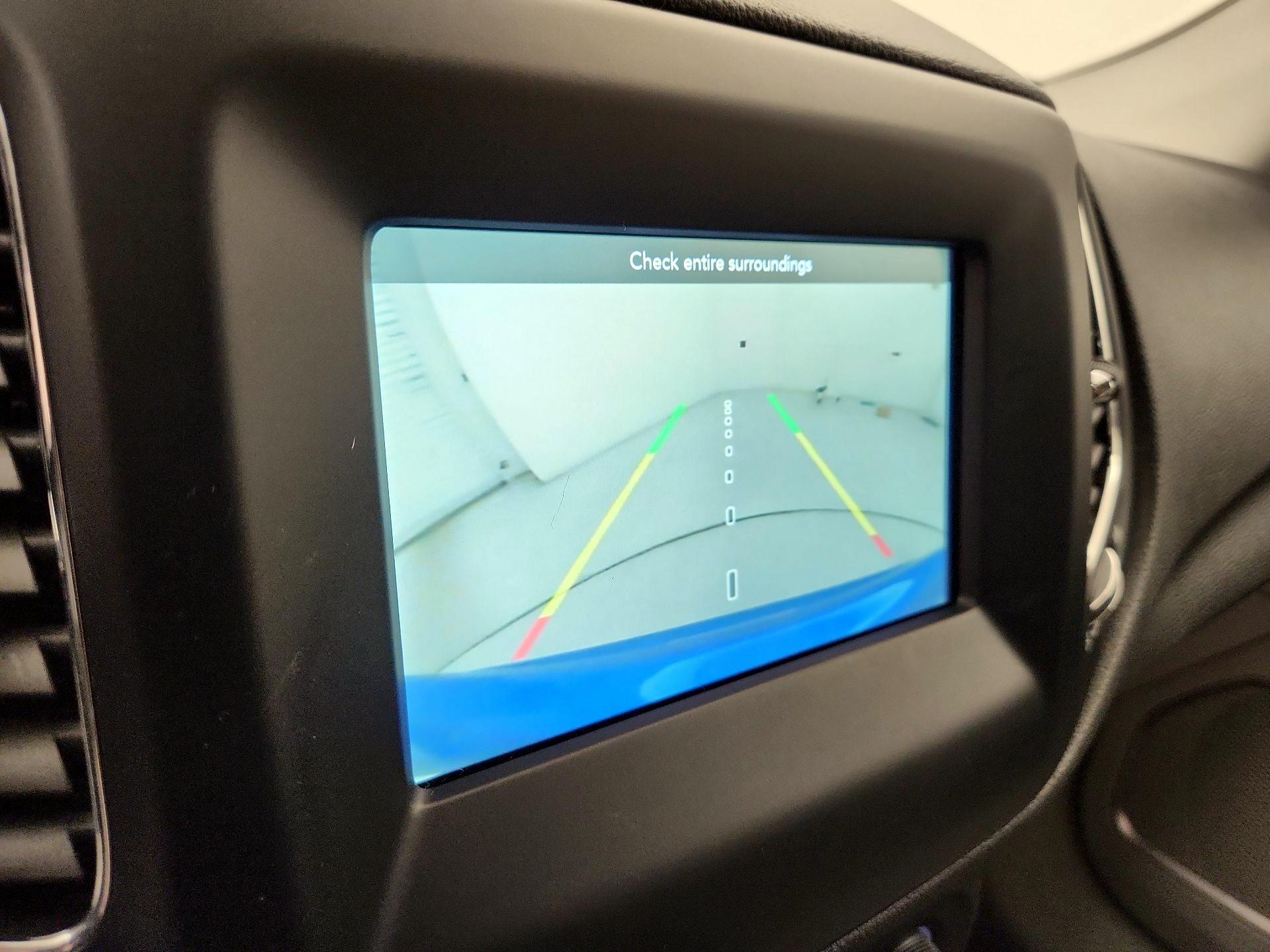 Thumbnail: 2021 Jeep Compass - 14