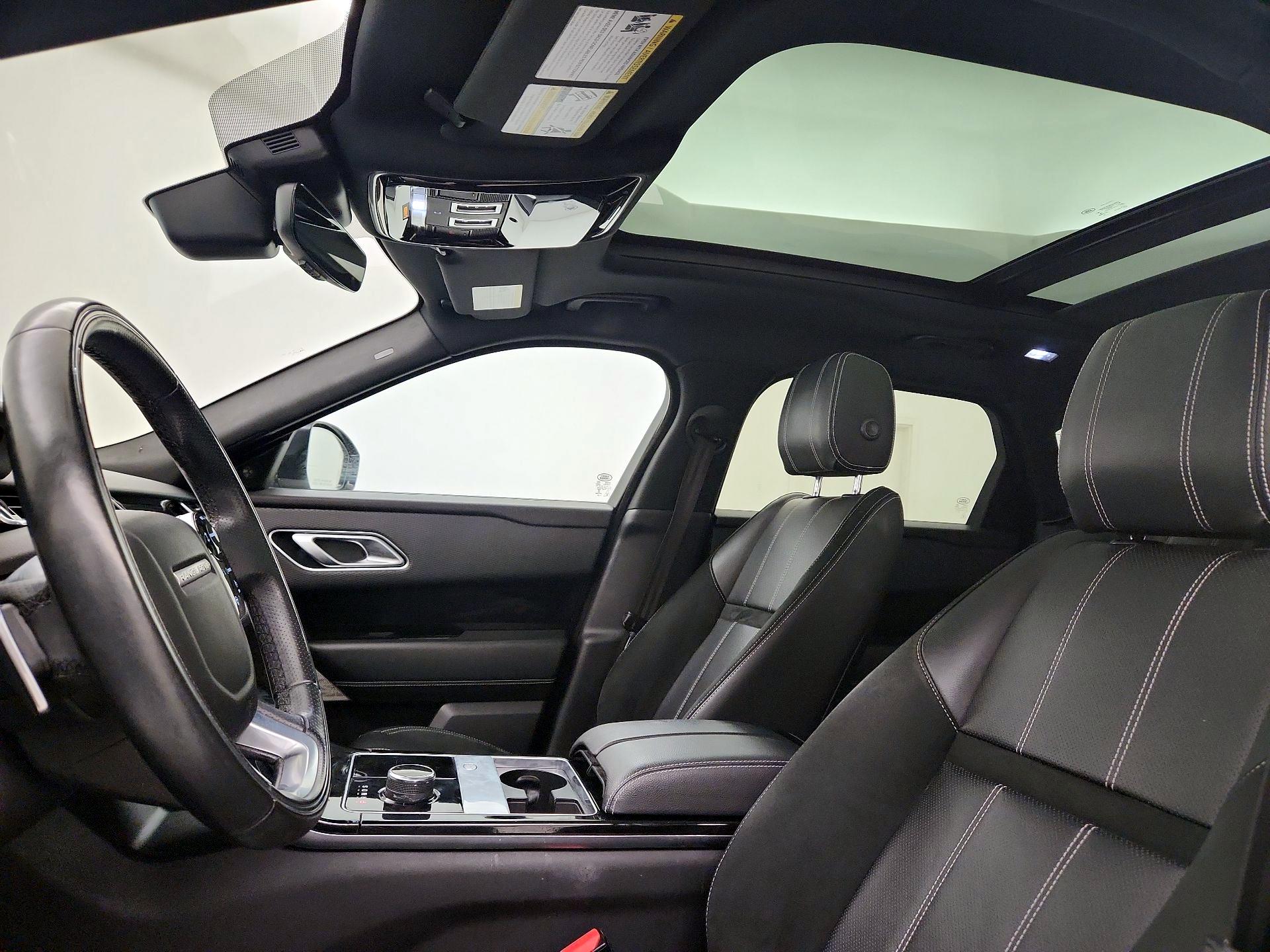 Thumbnail: 2019 Land Rover Range Rover Velar - 20