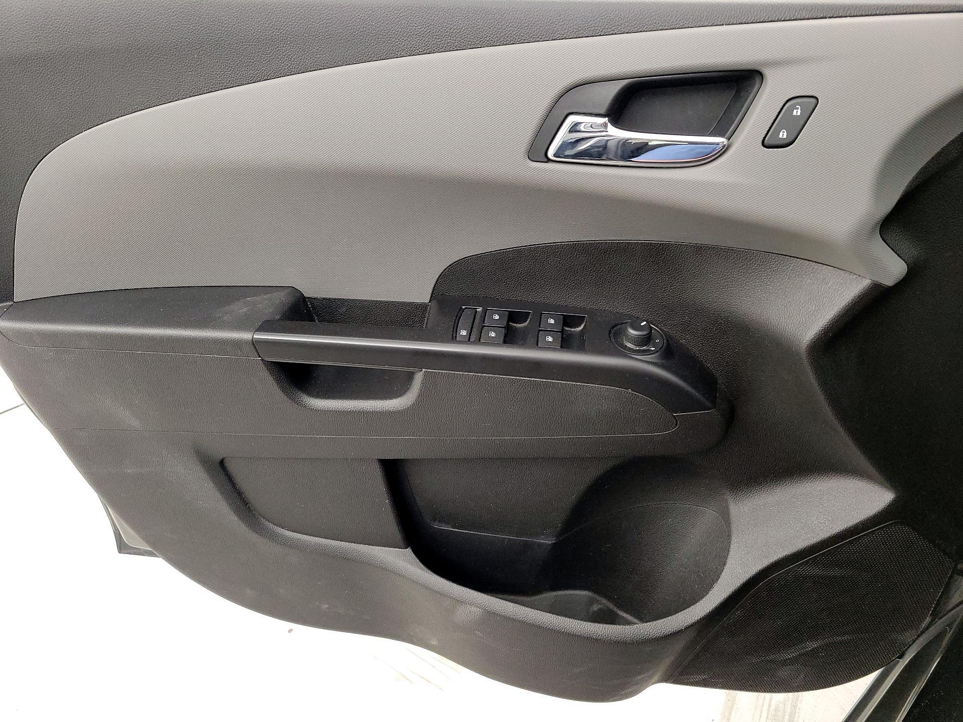 Thumbnail: 2020 Chevrolet Sonic - 12