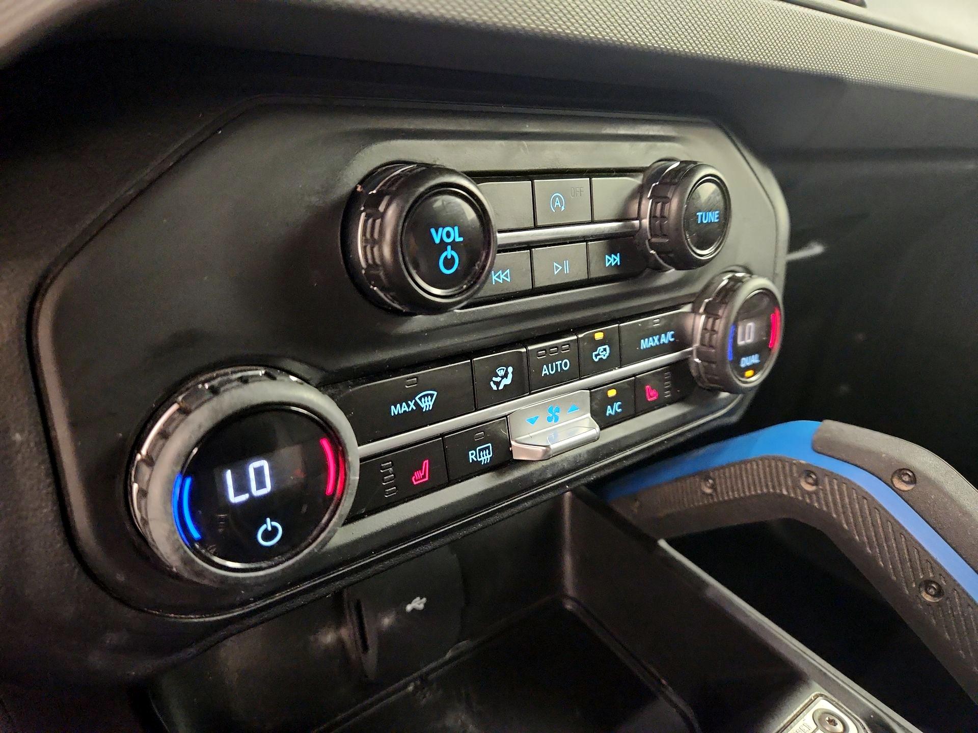 Thumbnail: 2023 Ford Bronco - 16