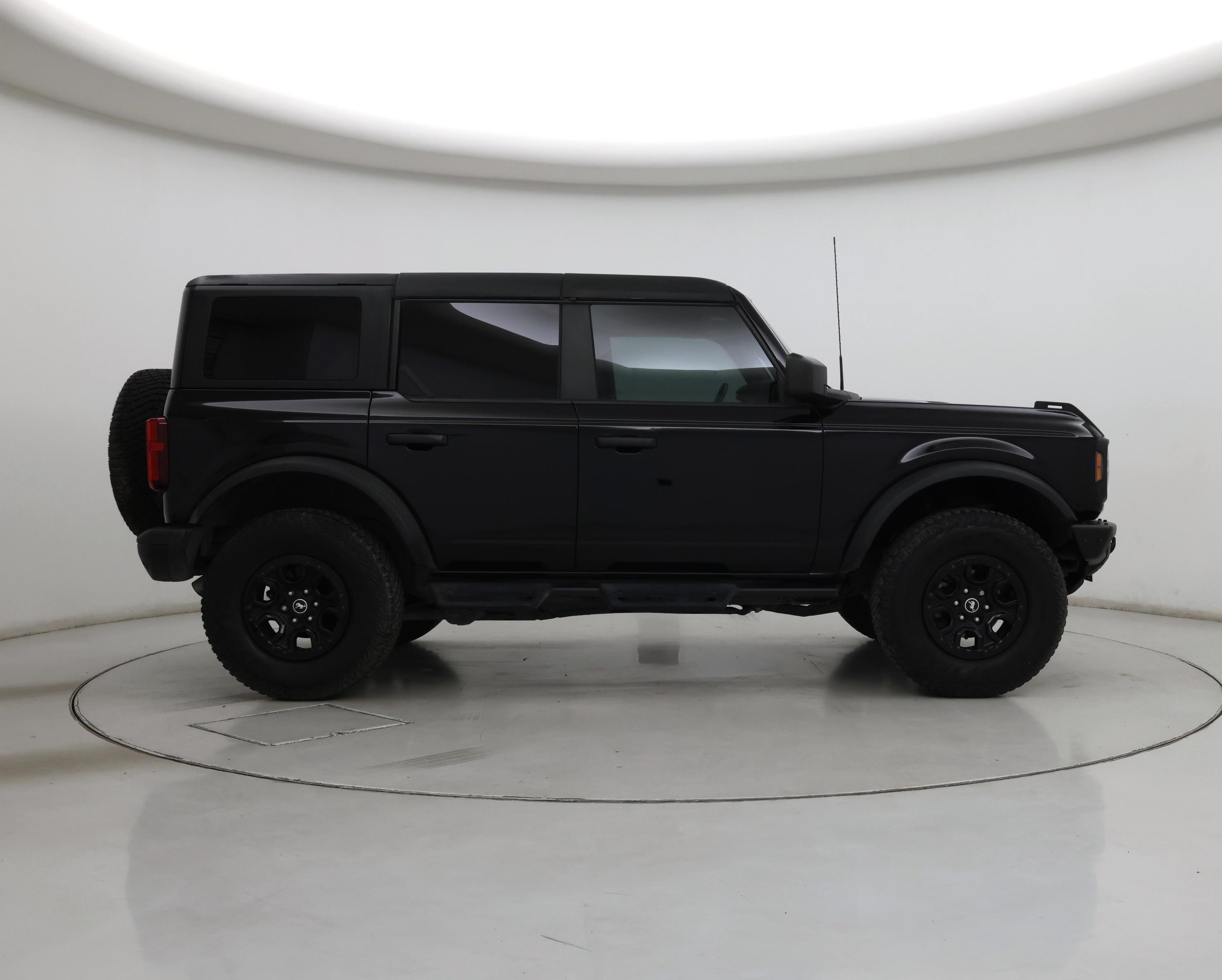 Thumbnail: 2023 Ford Bronco - 7