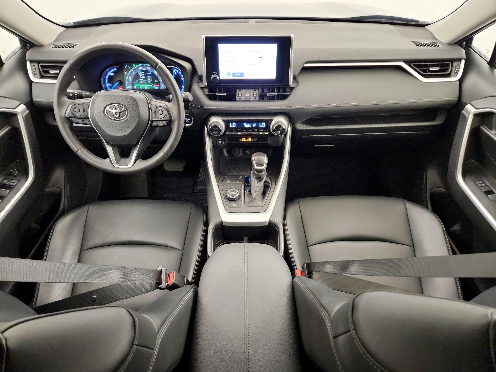 Thumbnail: 2024 Toyota RAV4 - 9