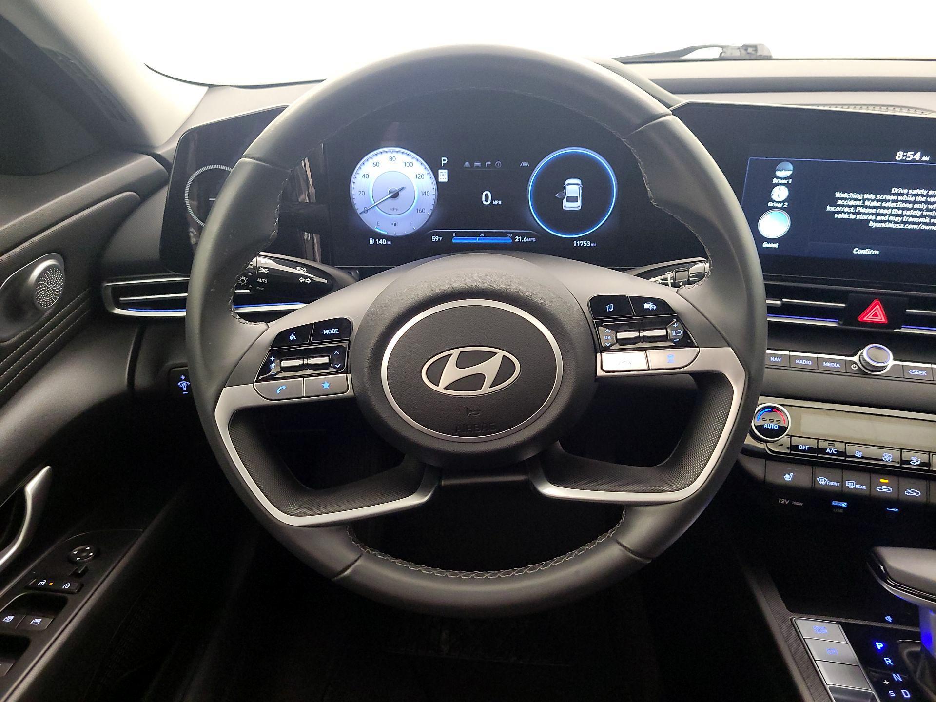 Thumbnail: 2025 Hyundai Elantra - 10