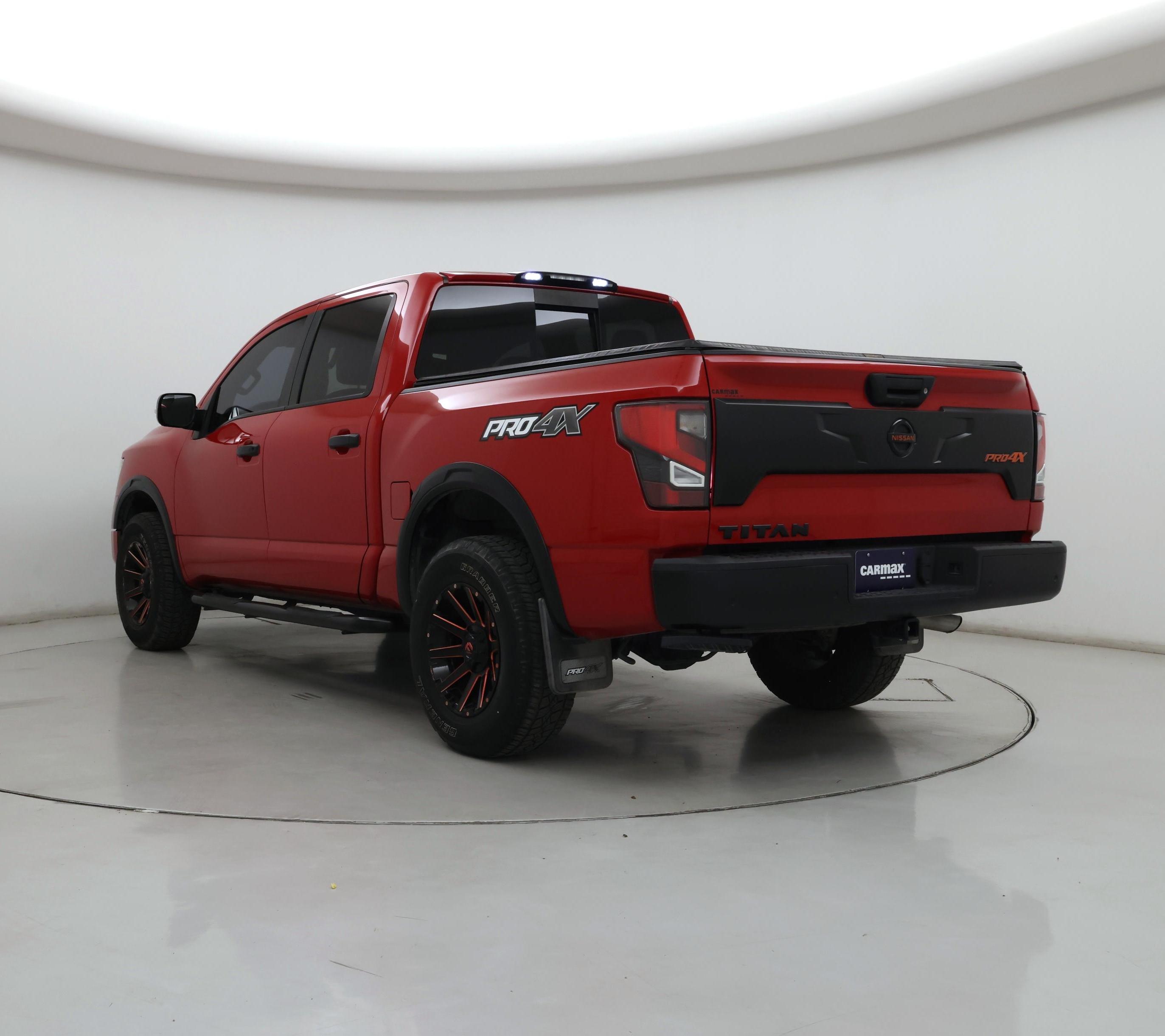 Thumbnail: 2021 Nissan Titan - 2