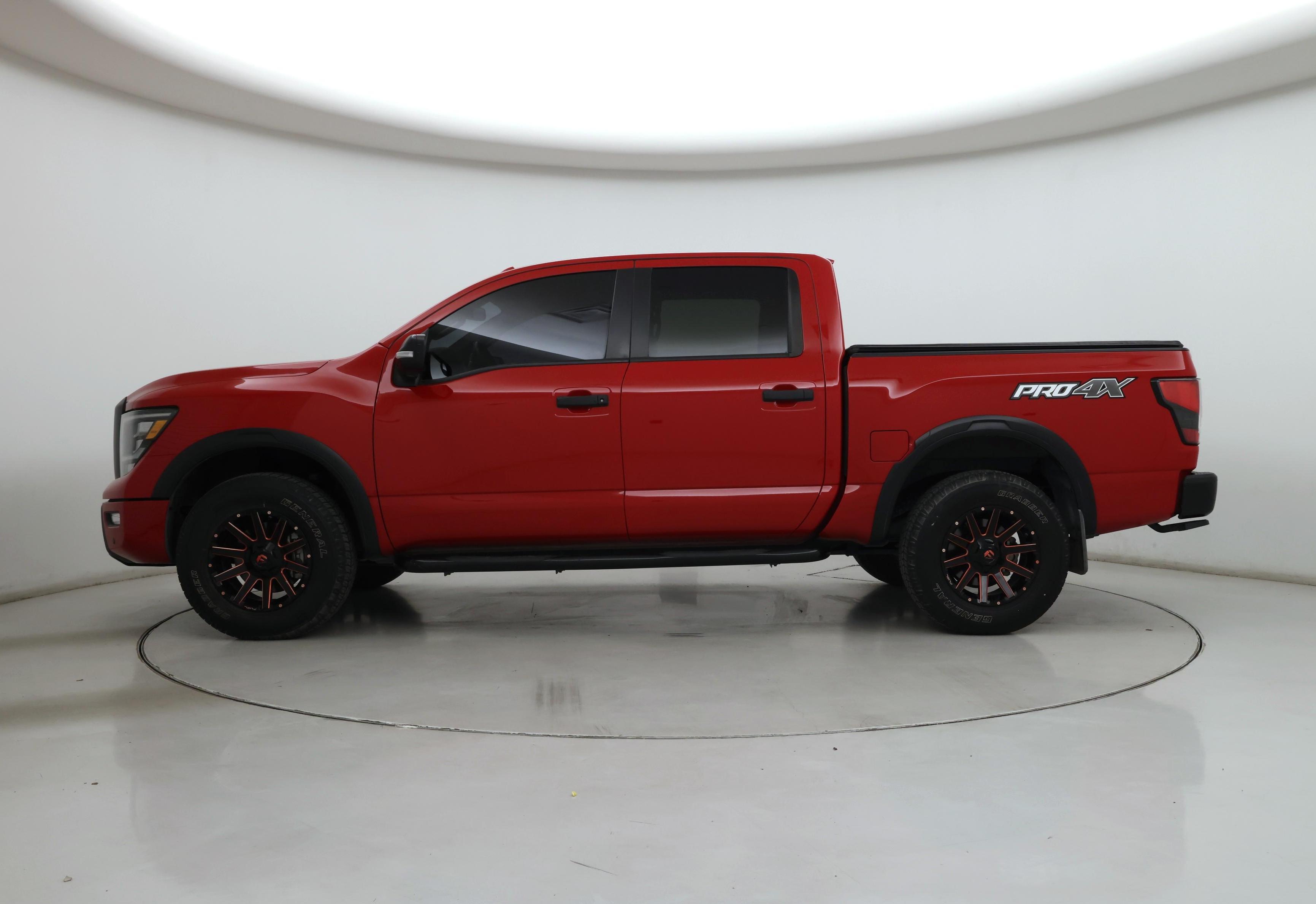 Thumbnail: 2021 Nissan Titan - 3