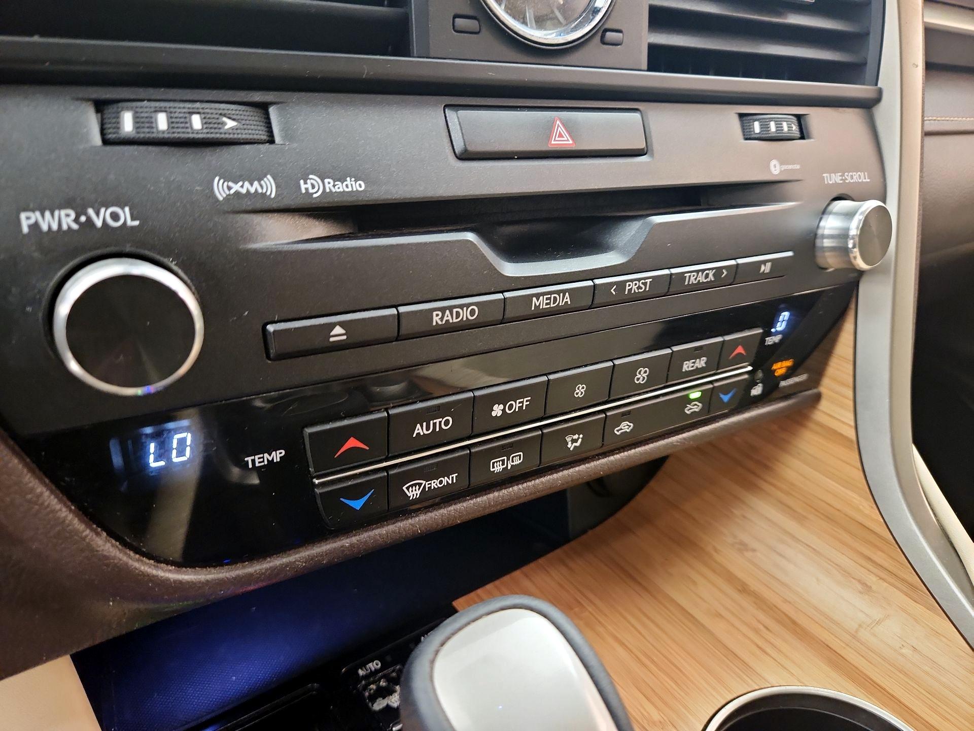 Thumbnail: 2018 Lexus RX - 16