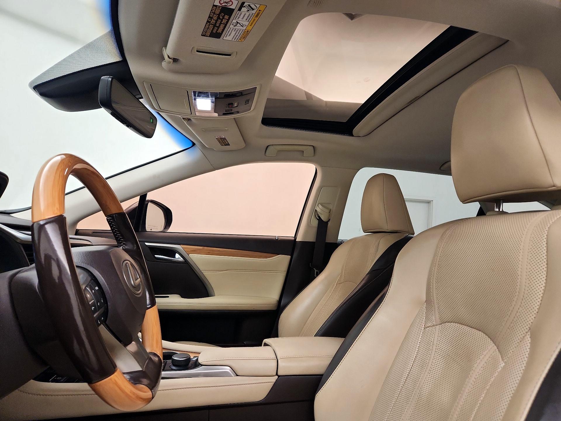 Thumbnail: 2018 Lexus RX - 18