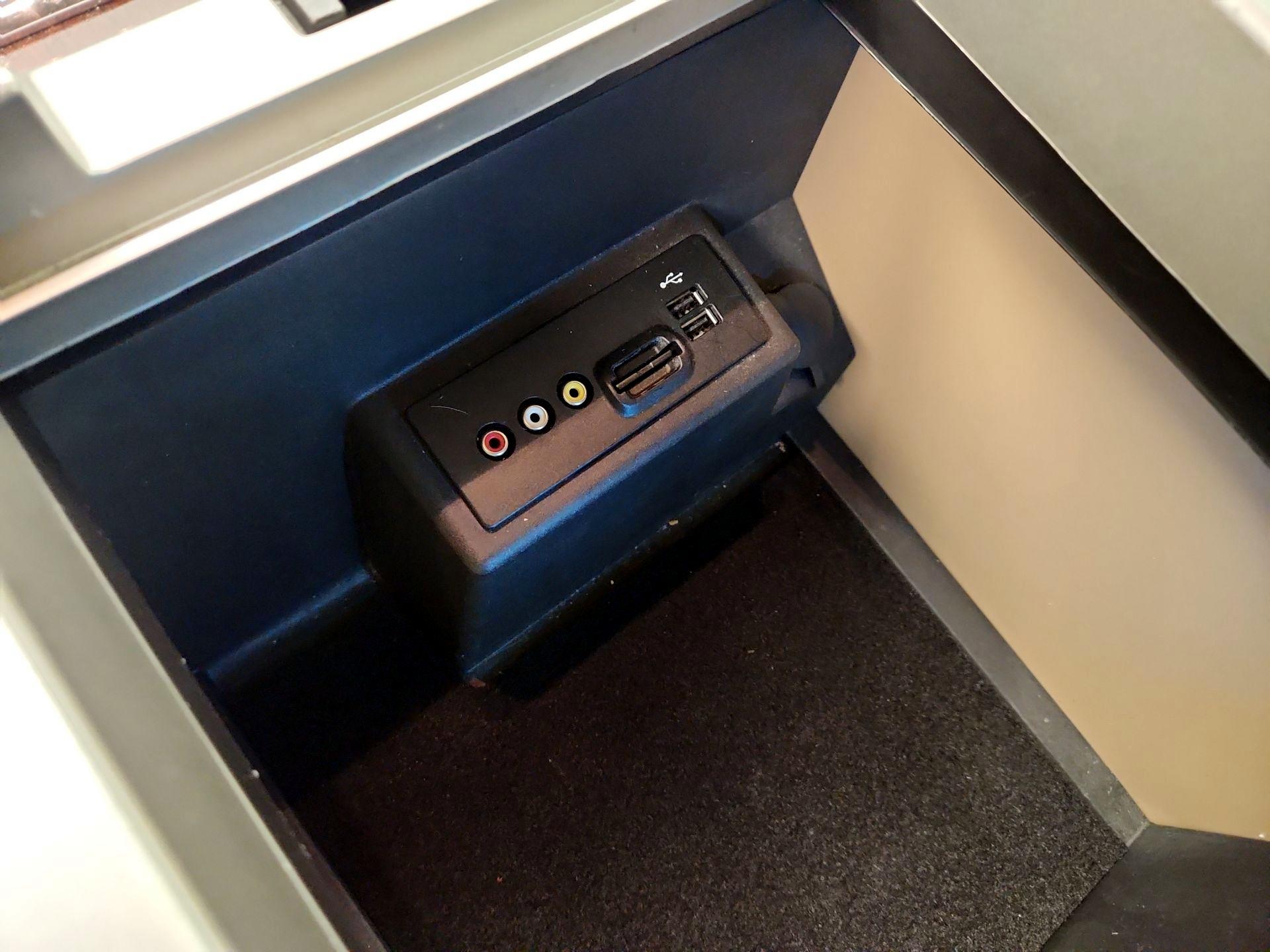 Thumbnail: 2014 Ford F-150 - 19