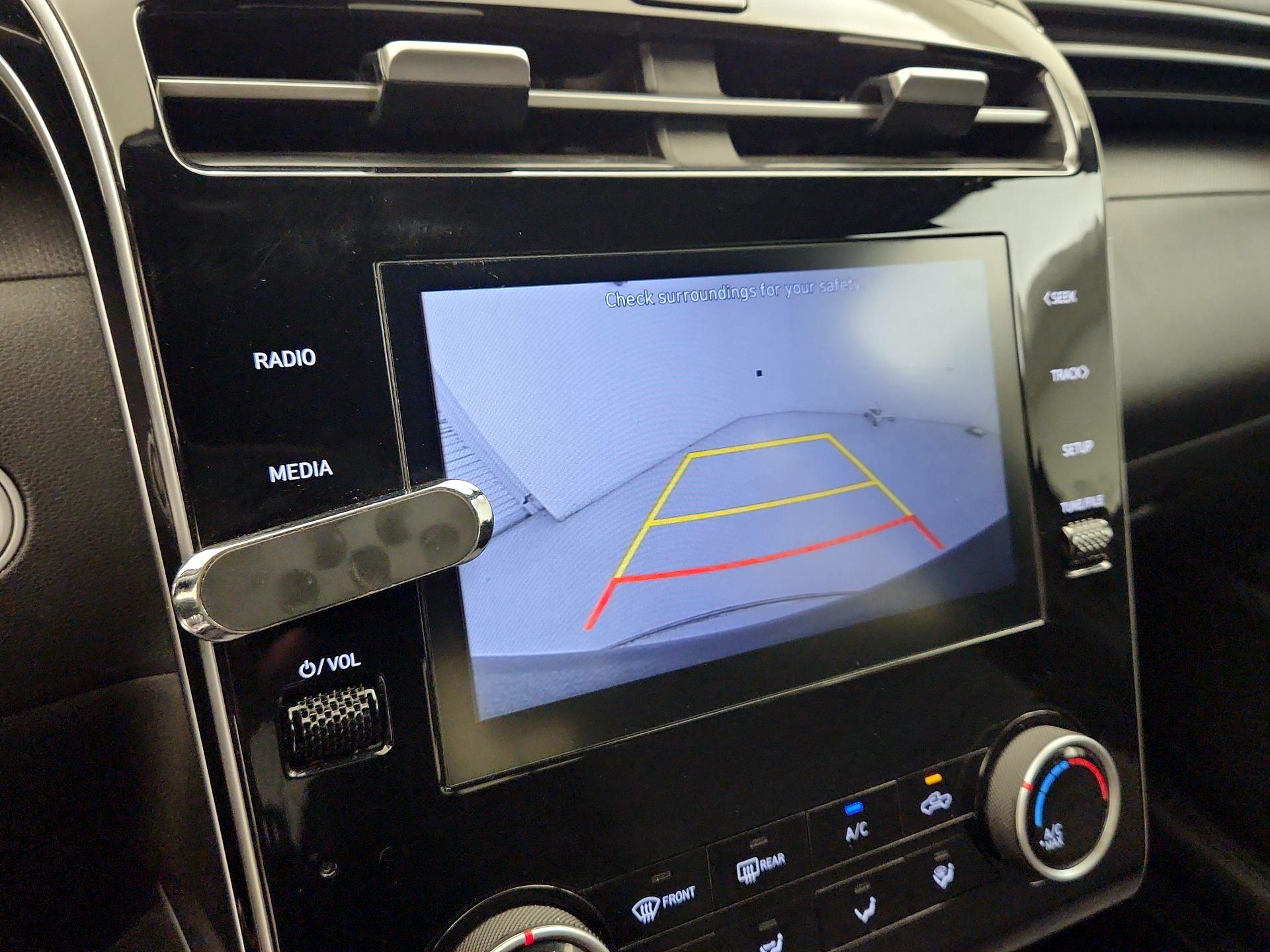 Thumbnail: 2023 Hyundai Santa Cruz - 14