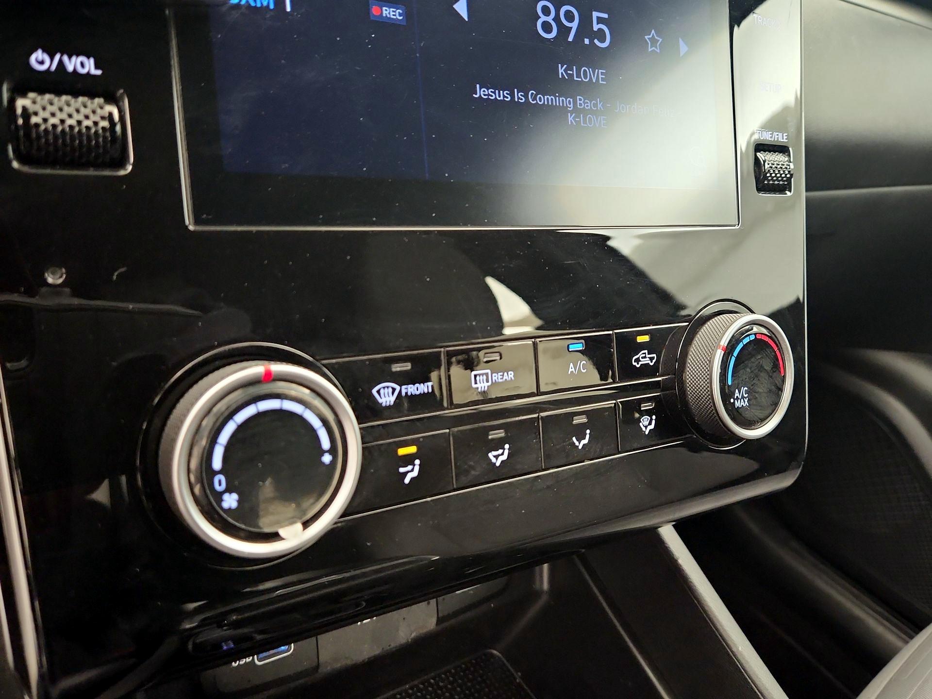 Thumbnail: 2023 Hyundai Santa Cruz - 16