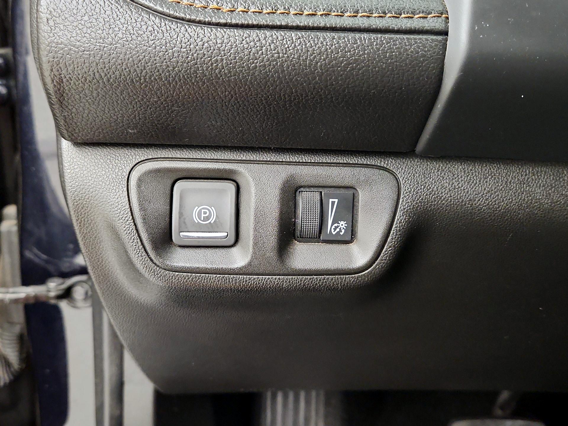 Thumbnail: 2021 GMC Acadia - 13