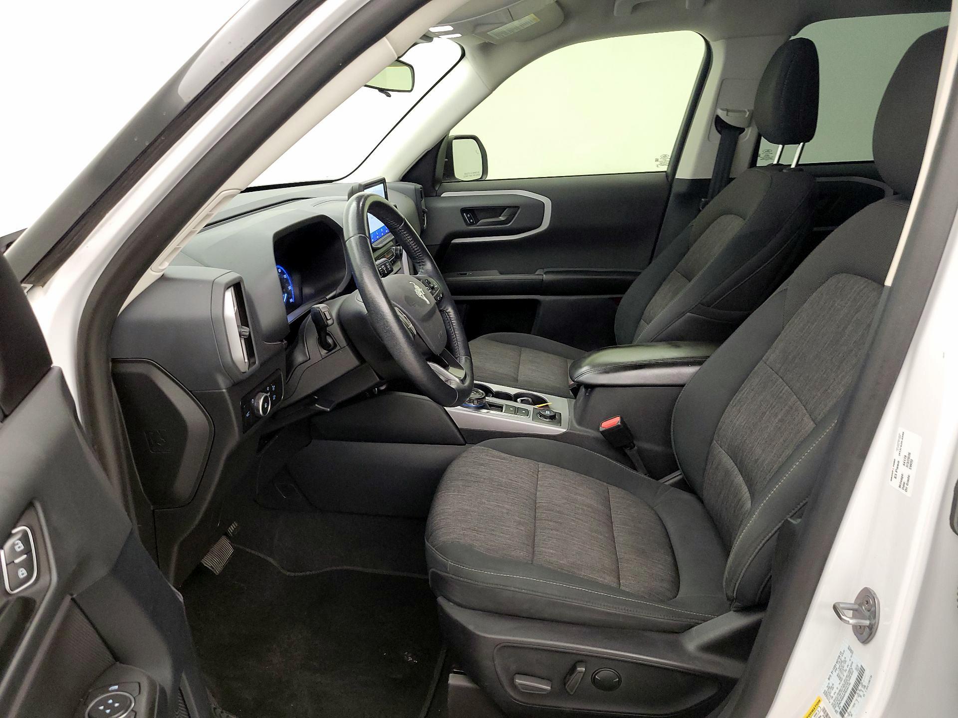 Thumbnail: 2023 Ford Bronco Sport - 11