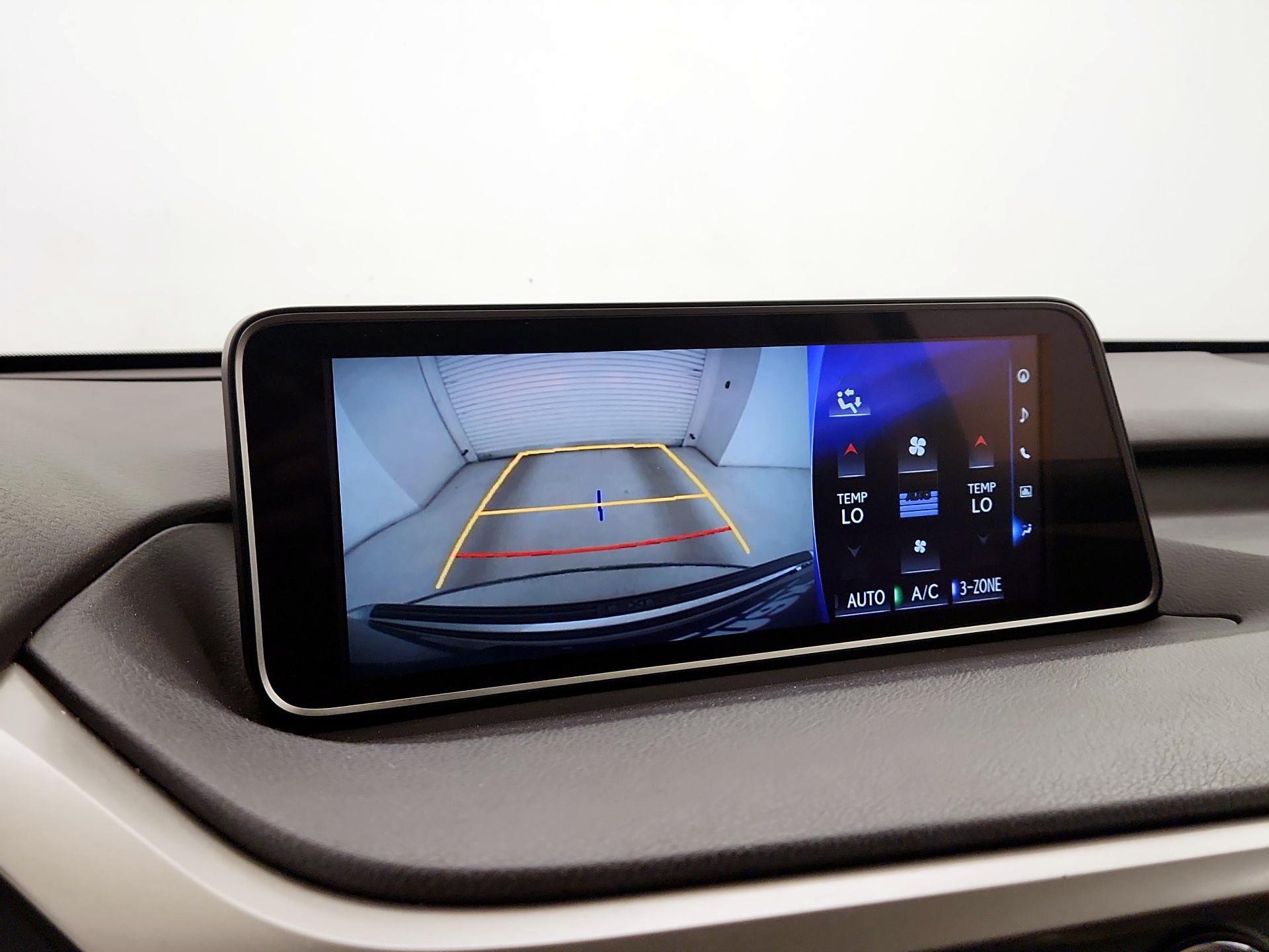 Thumbnail: 2018 Lexus RX - 15