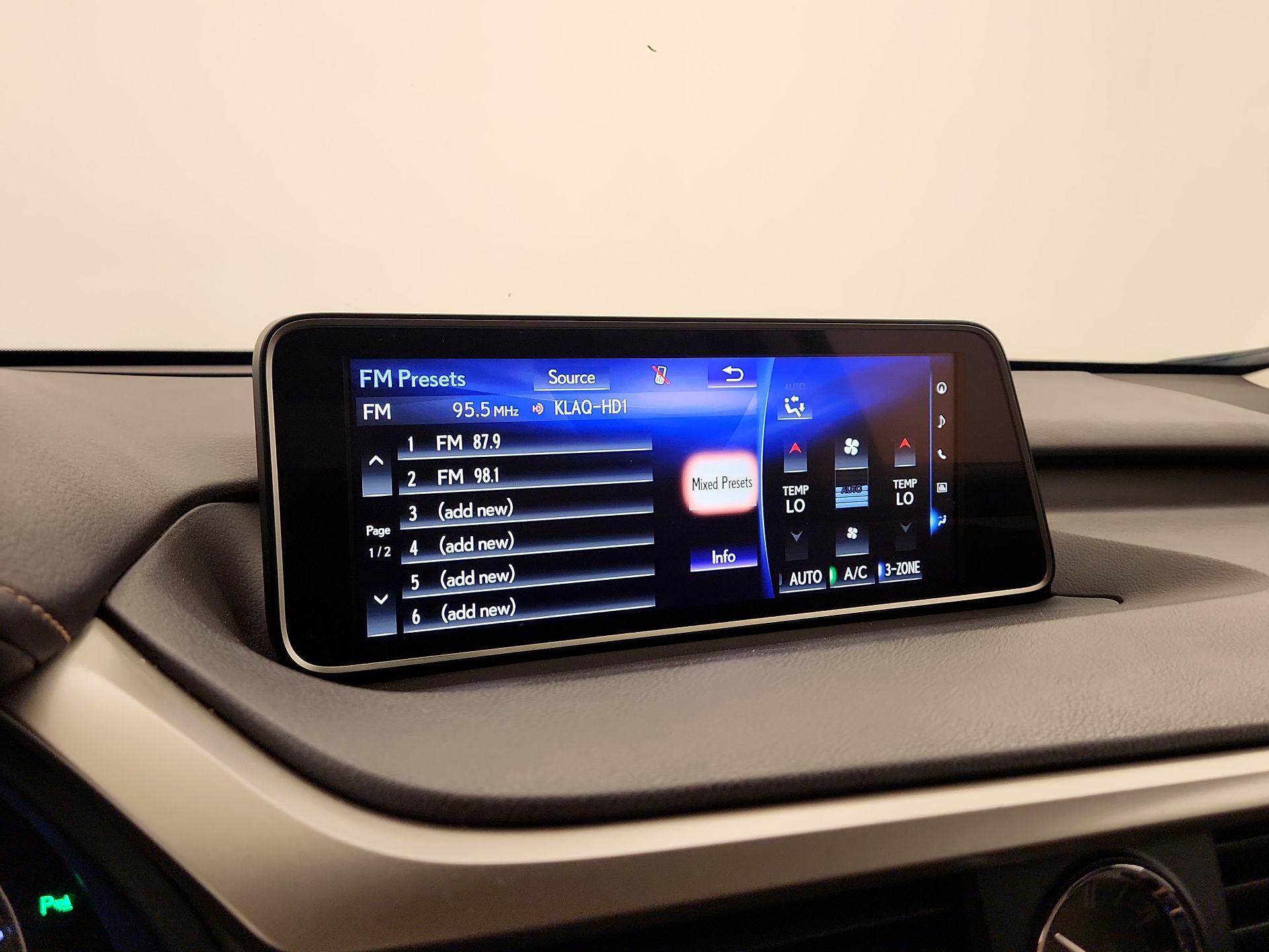 Thumbnail: 2018 Lexus RX - 16