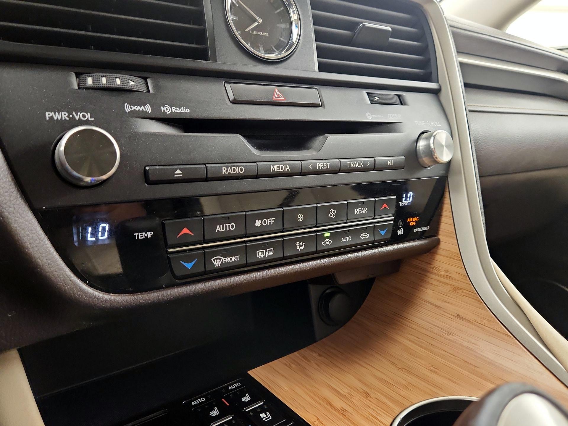 Thumbnail: 2018 Lexus RX - 17