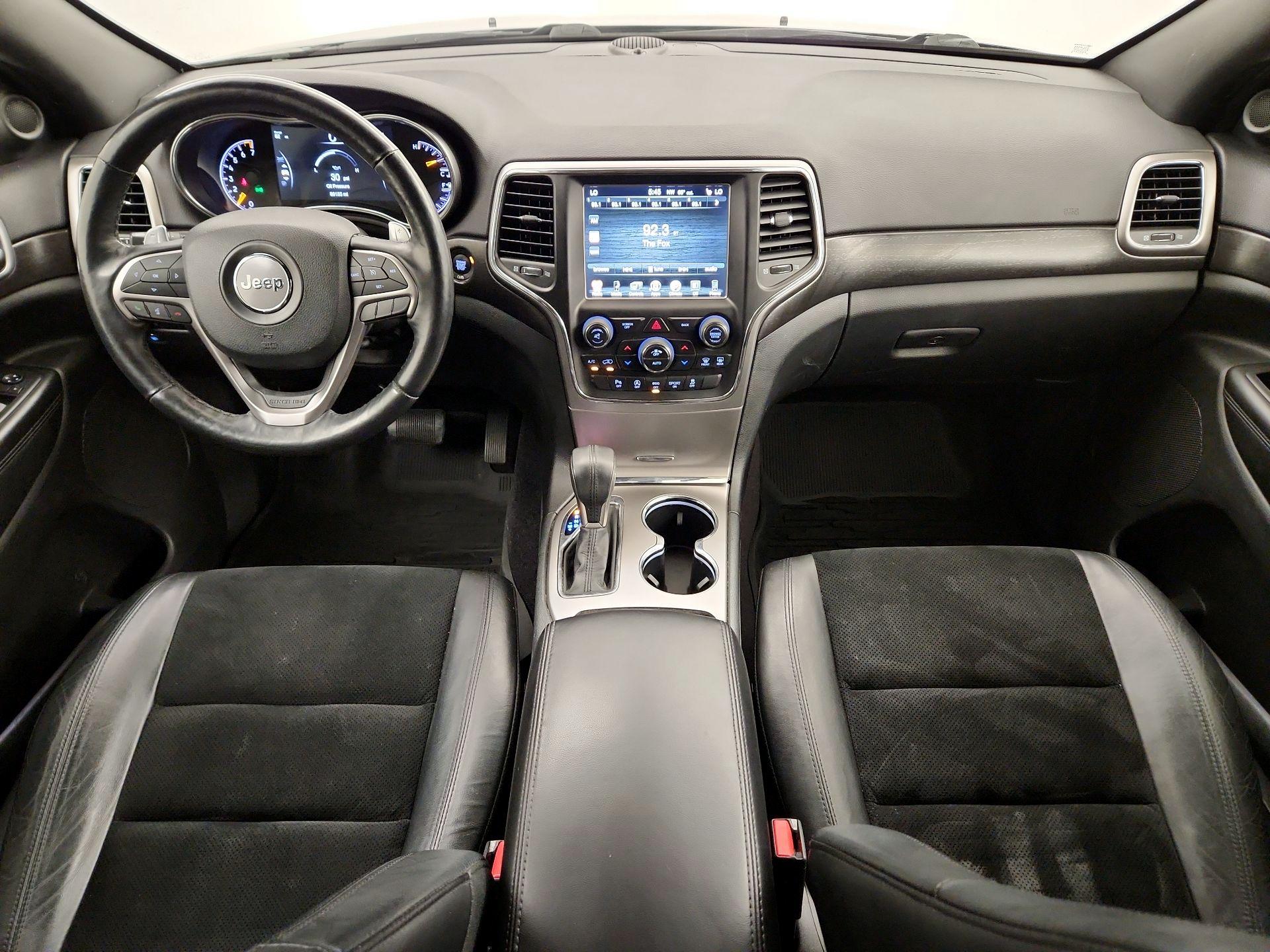 Thumbnail: 2017 Jeep Grand Cherokee - 9