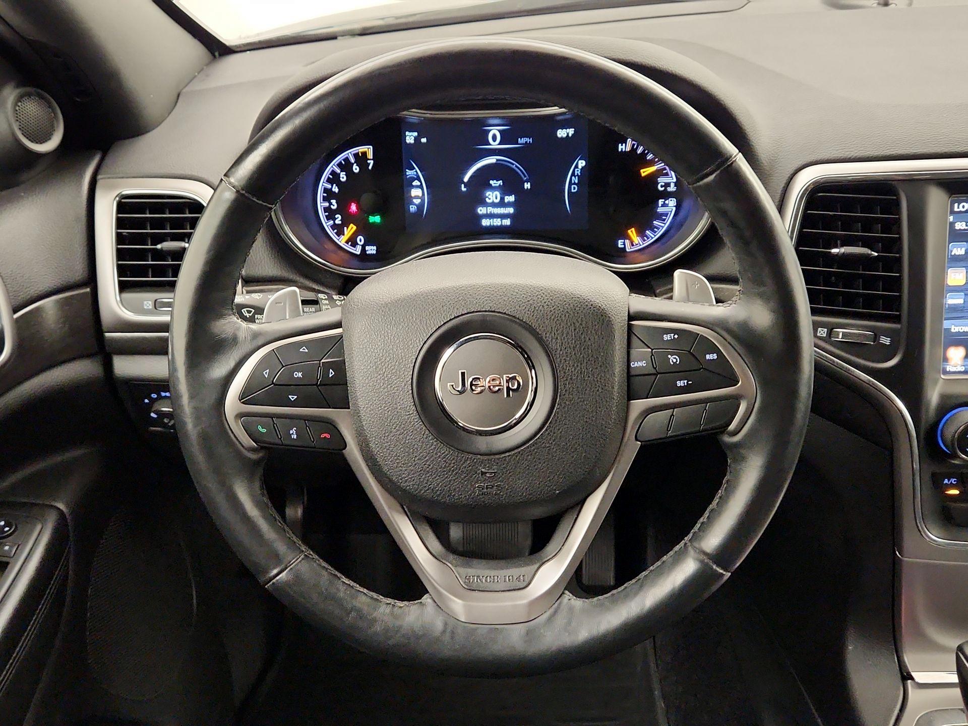 Thumbnail: 2017 Jeep Grand Cherokee - 10