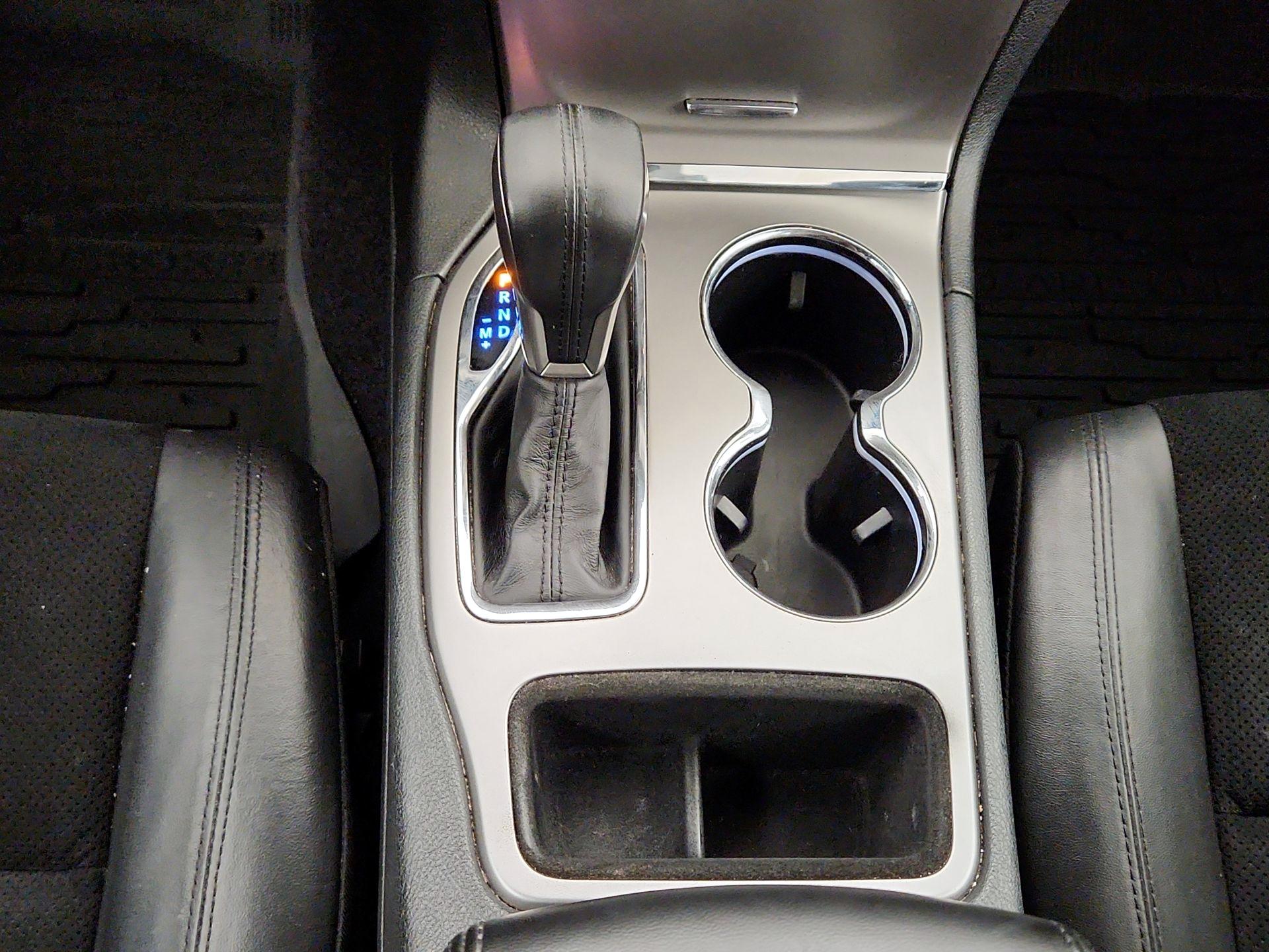 Thumbnail: 2017 Jeep Grand Cherokee - 17