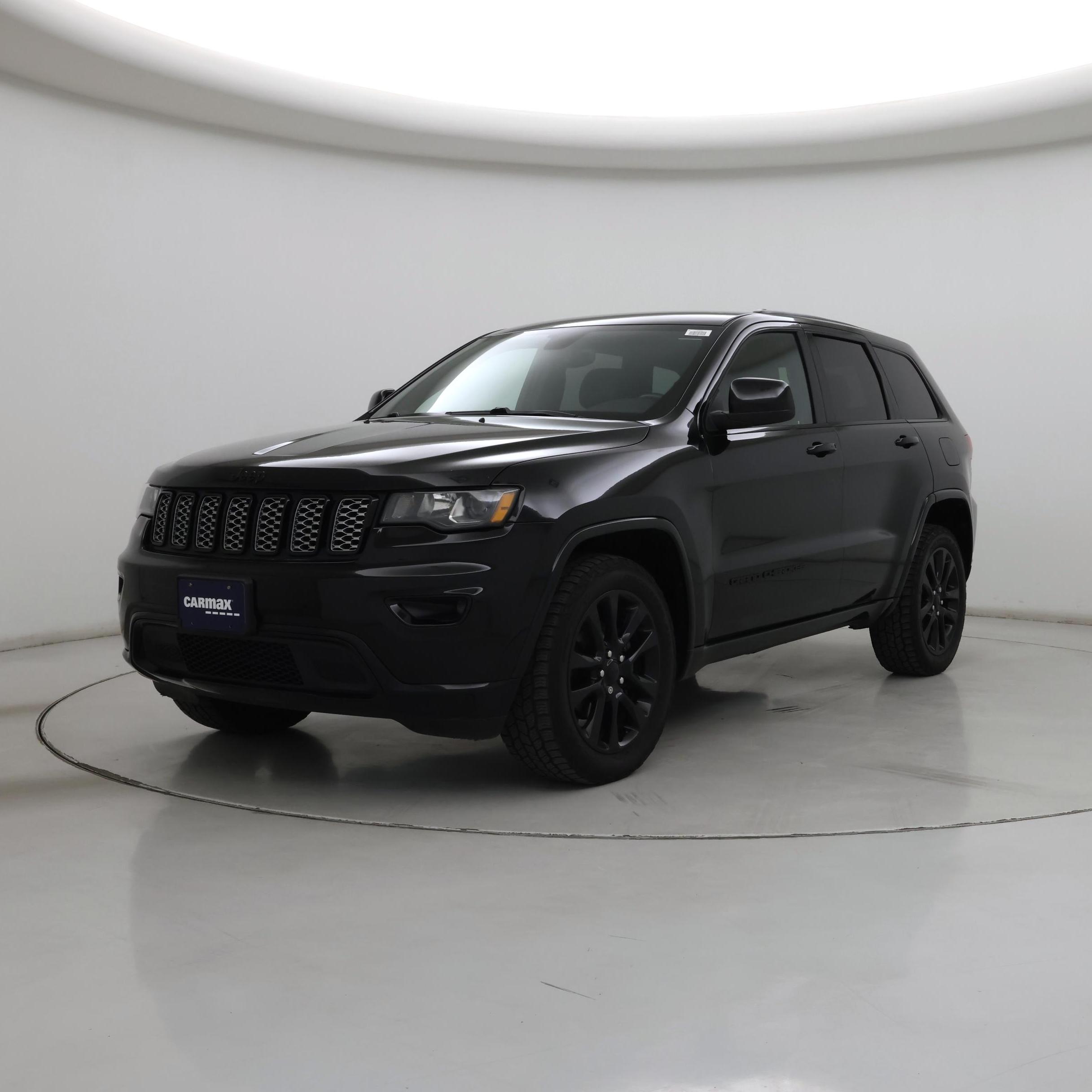 Thumbnail: 2017 Jeep Grand Cherokee - 4