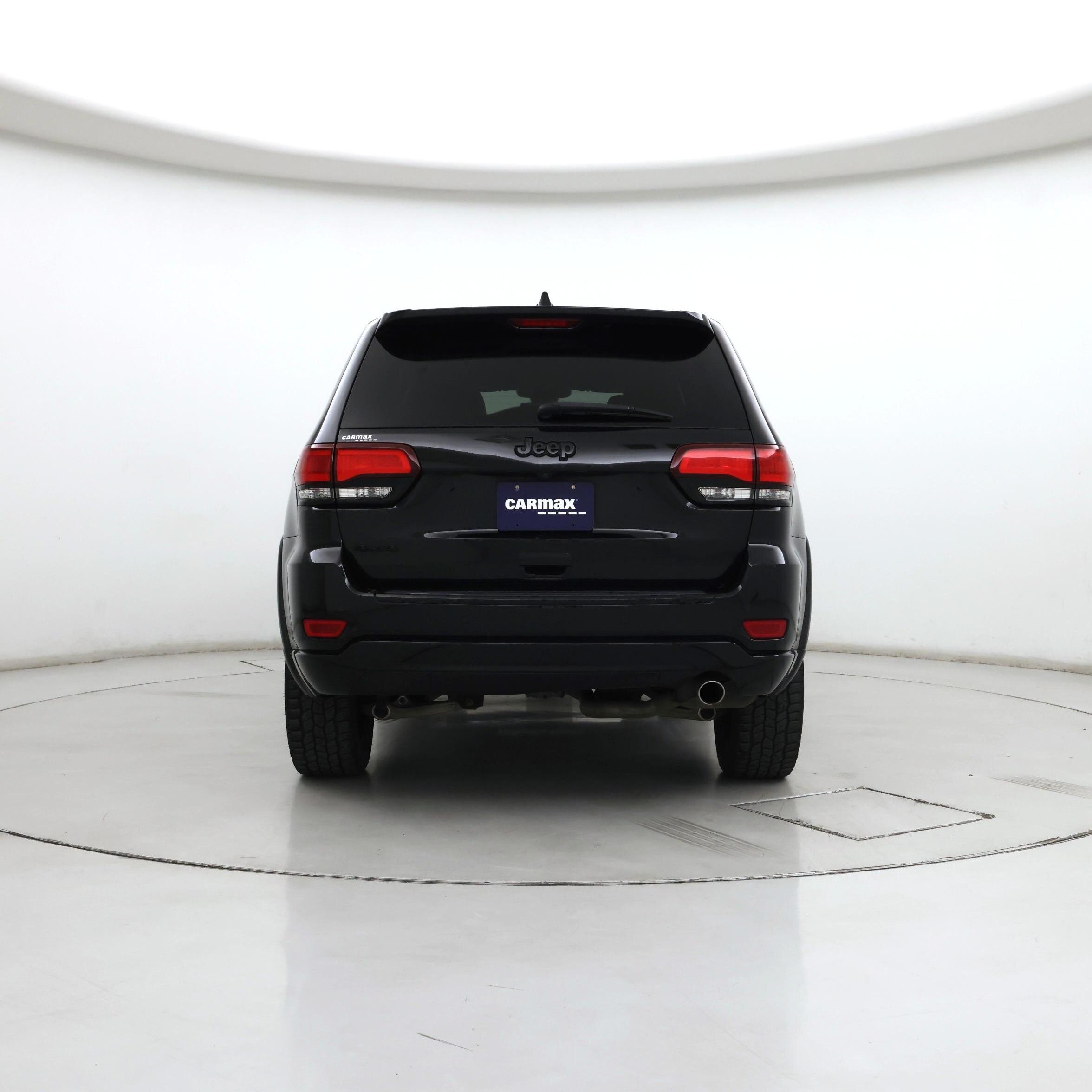 Thumbnail: 2017 Jeep Grand Cherokee - 6