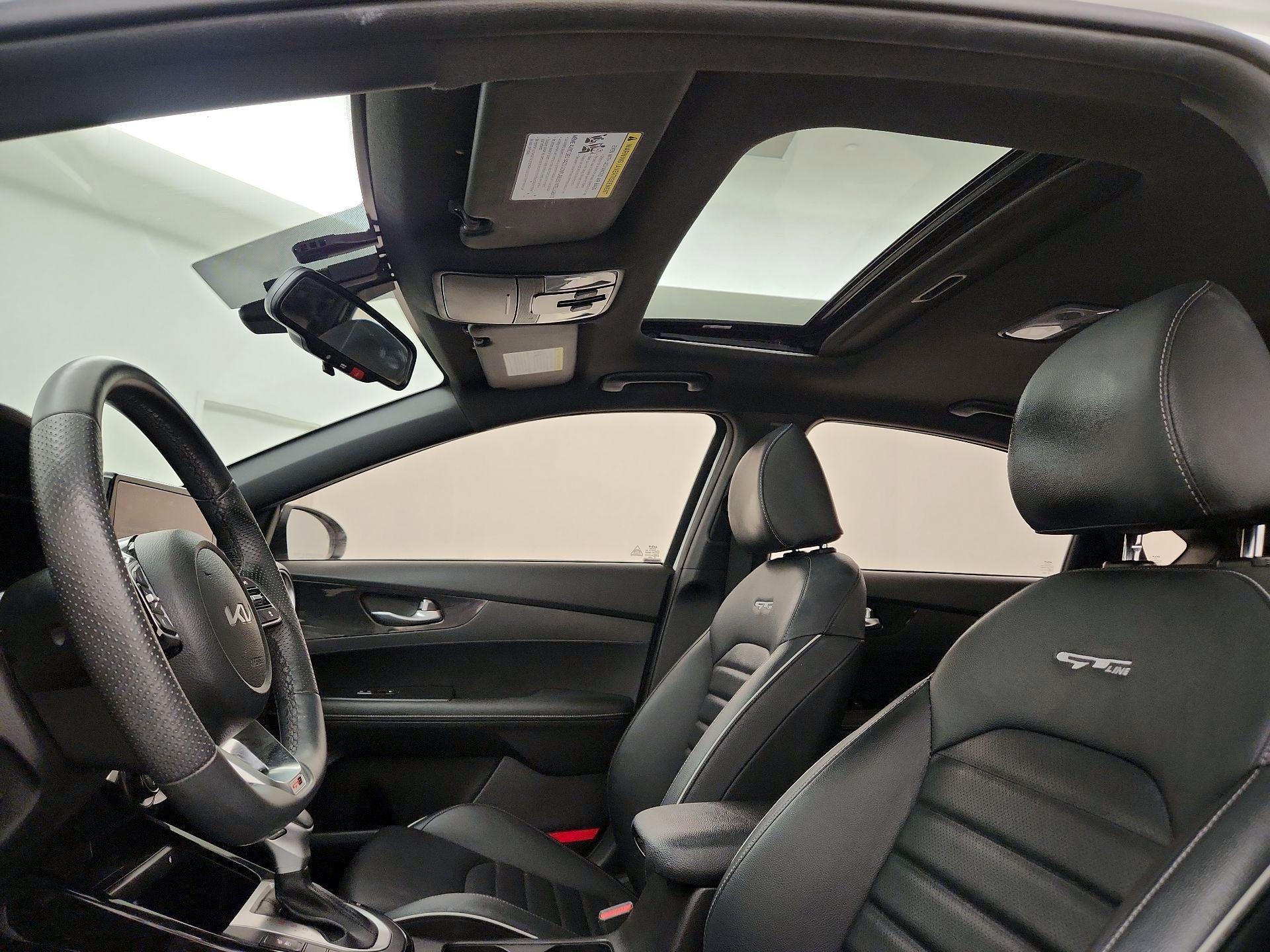 Thumbnail: 2023 Kia Forte - 20