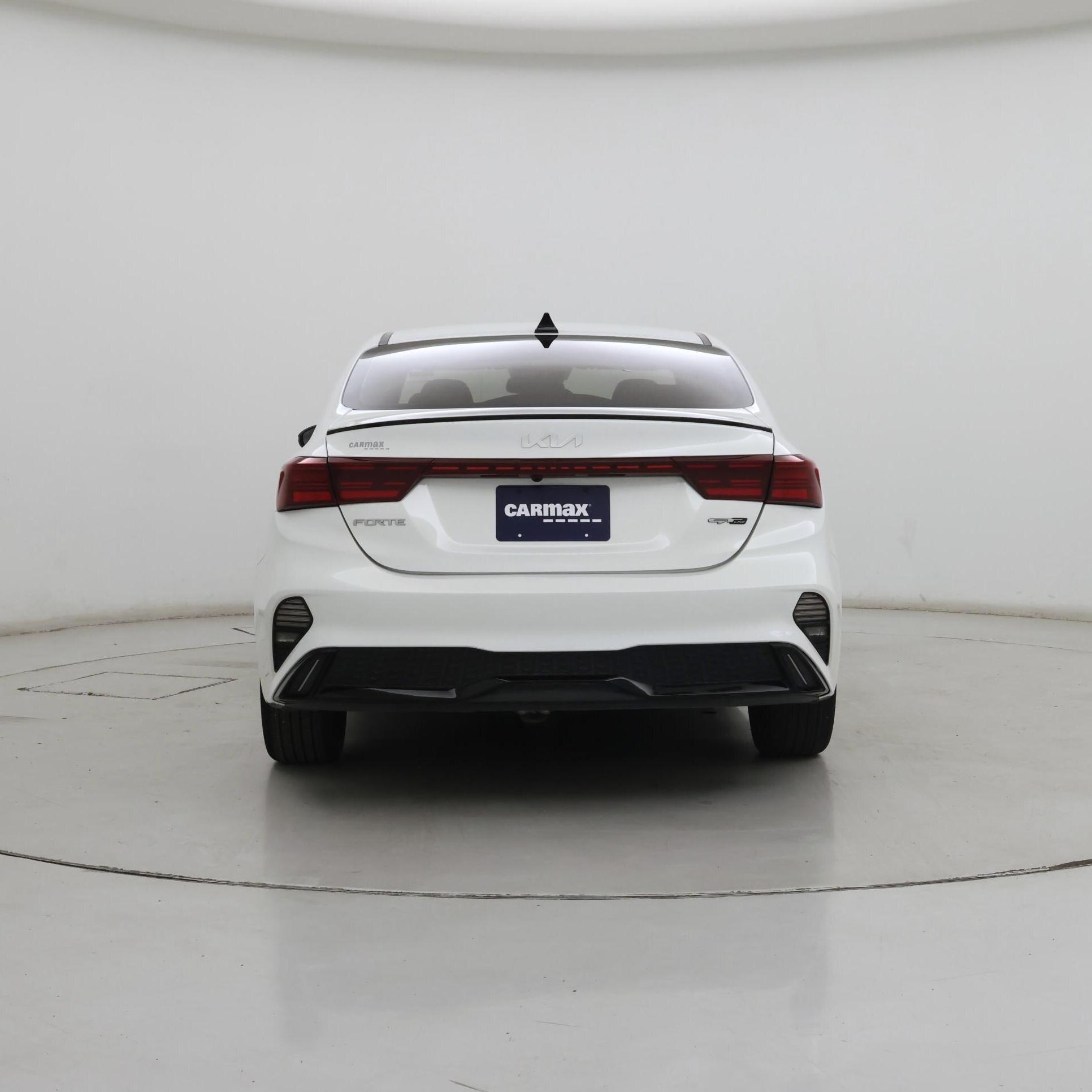 Thumbnail: 2023 Kia Forte - 6