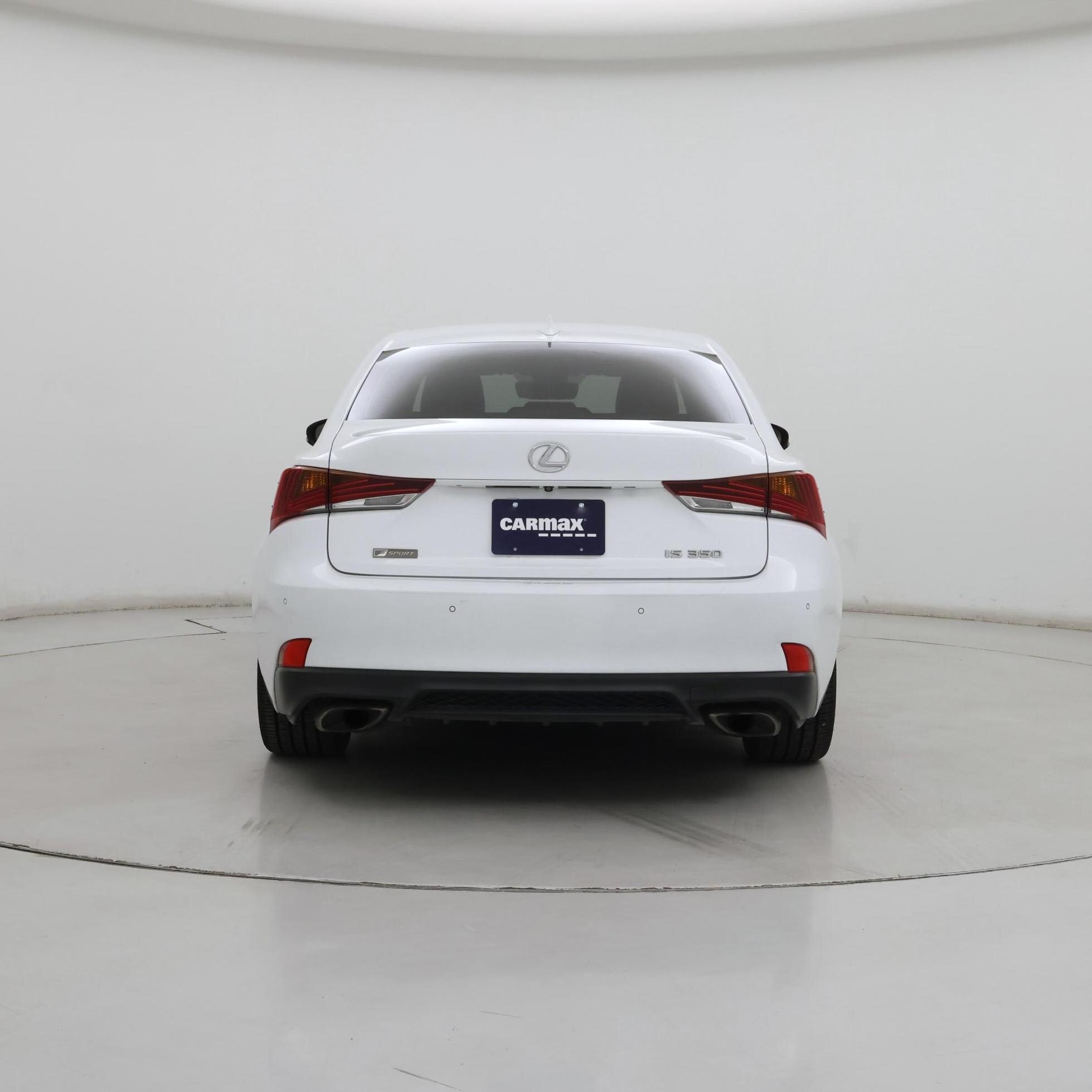 Thumbnail: 2019 Lexus IS - 6