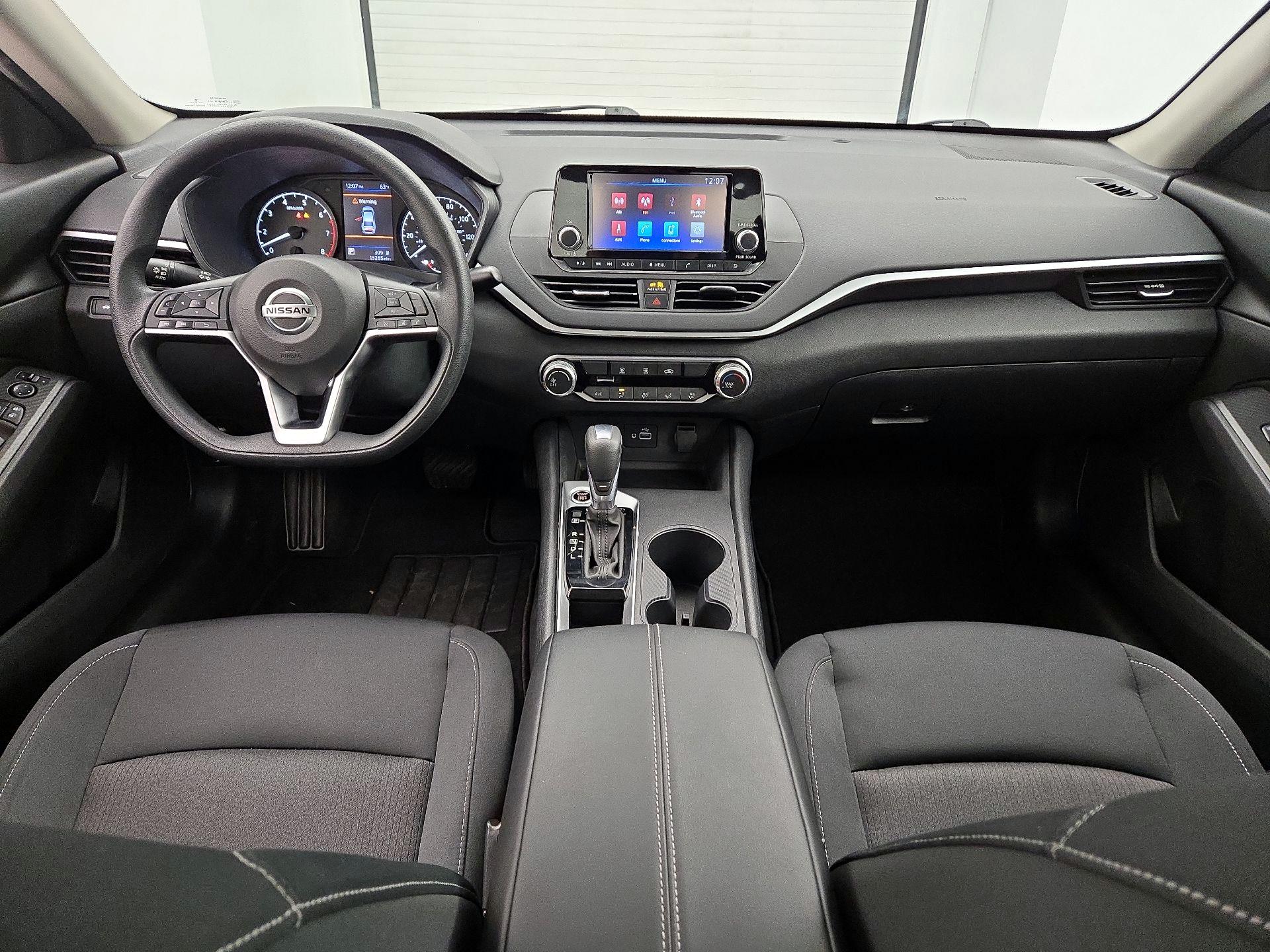 Thumbnail: 2021 Nissan Altima - 9
