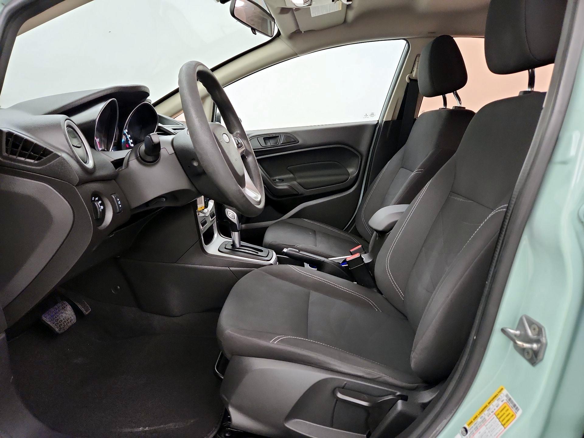 Thumbnail: 2017 Ford Fiesta - 11