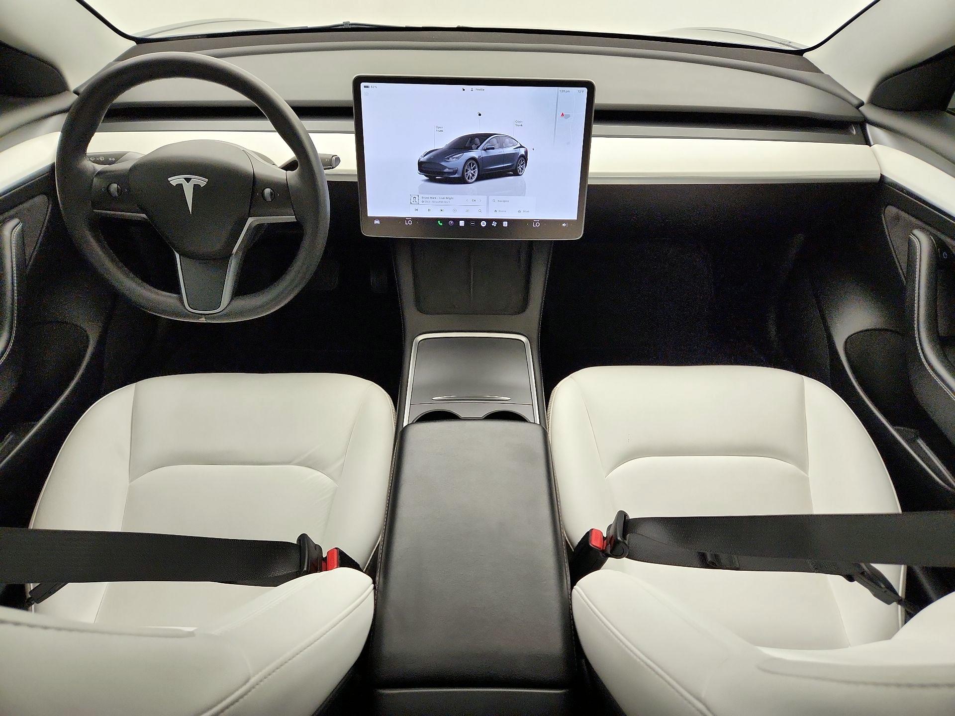 Thumbnail: 2023 Tesla Model 3 - 9