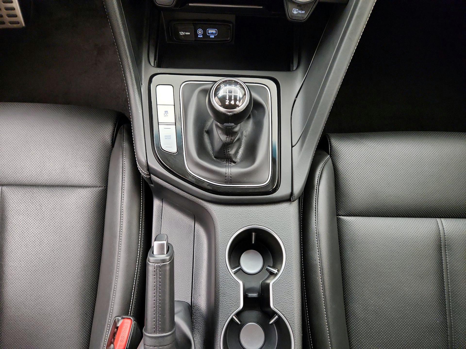 Thumbnail: 2020 Genesis G70 - 17