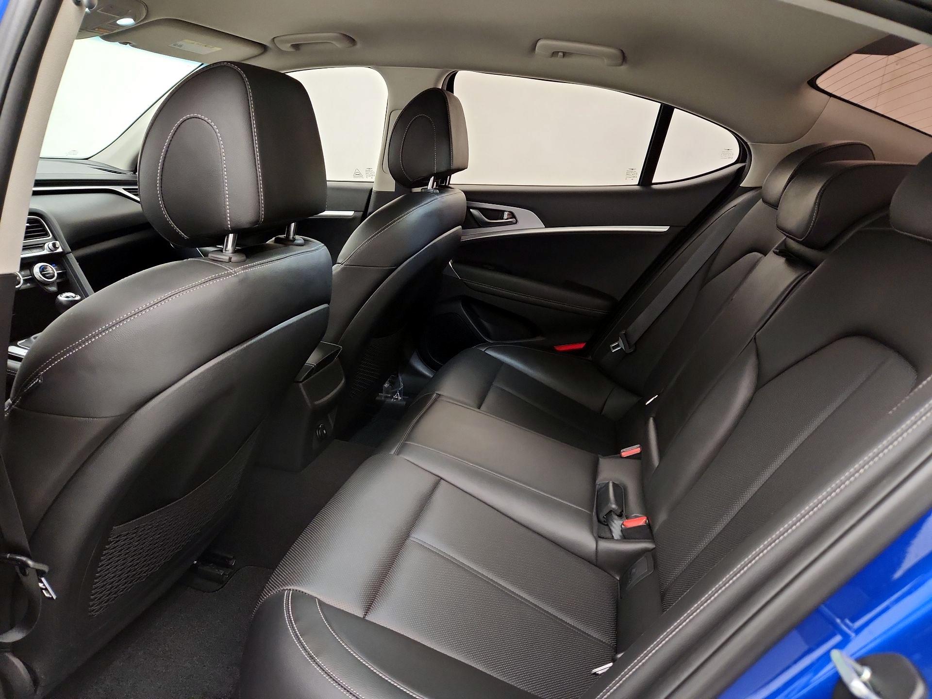 Thumbnail: 2020 Genesis G70 - 19