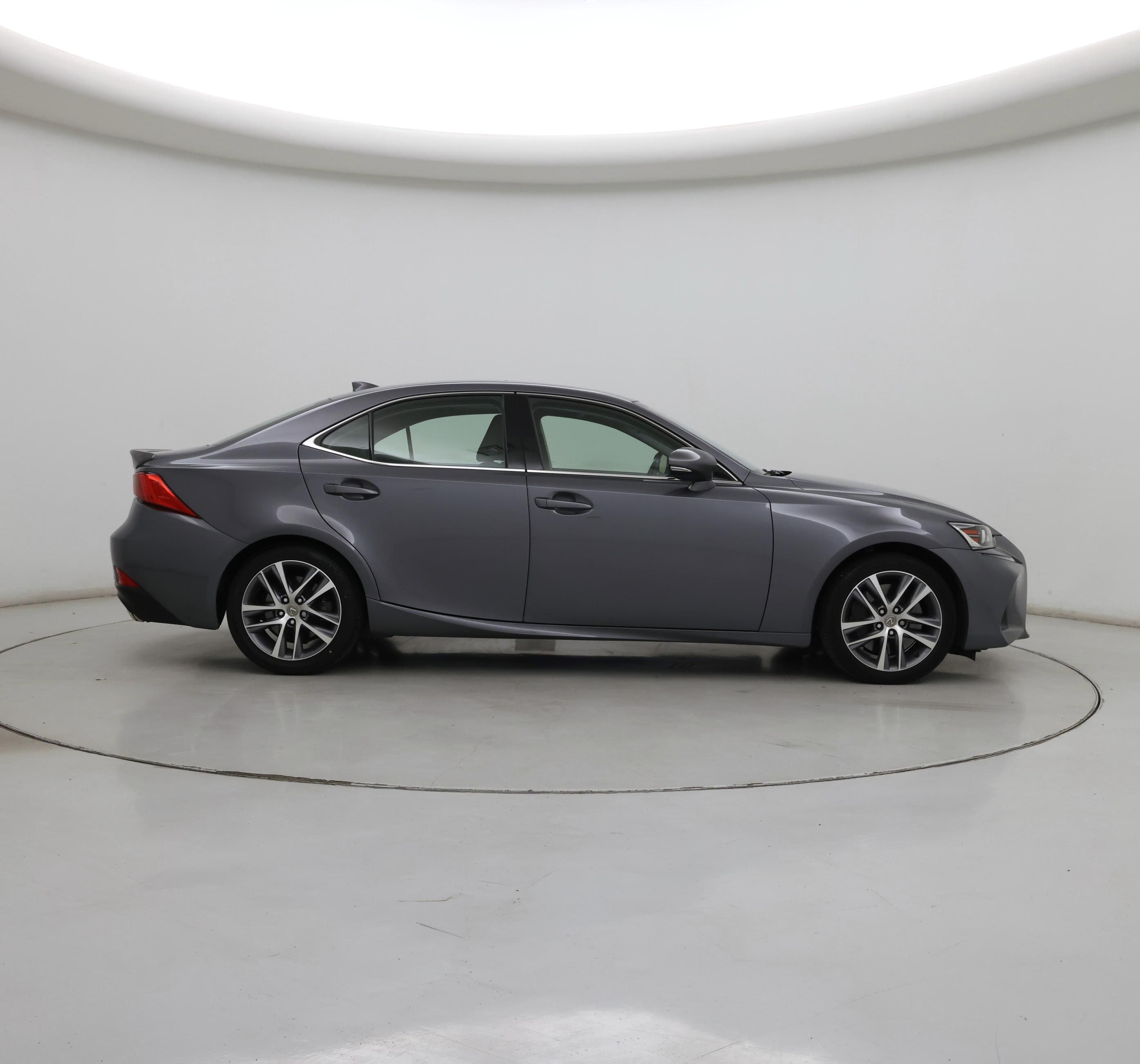 Thumbnail: 2020 Lexus IS - 7