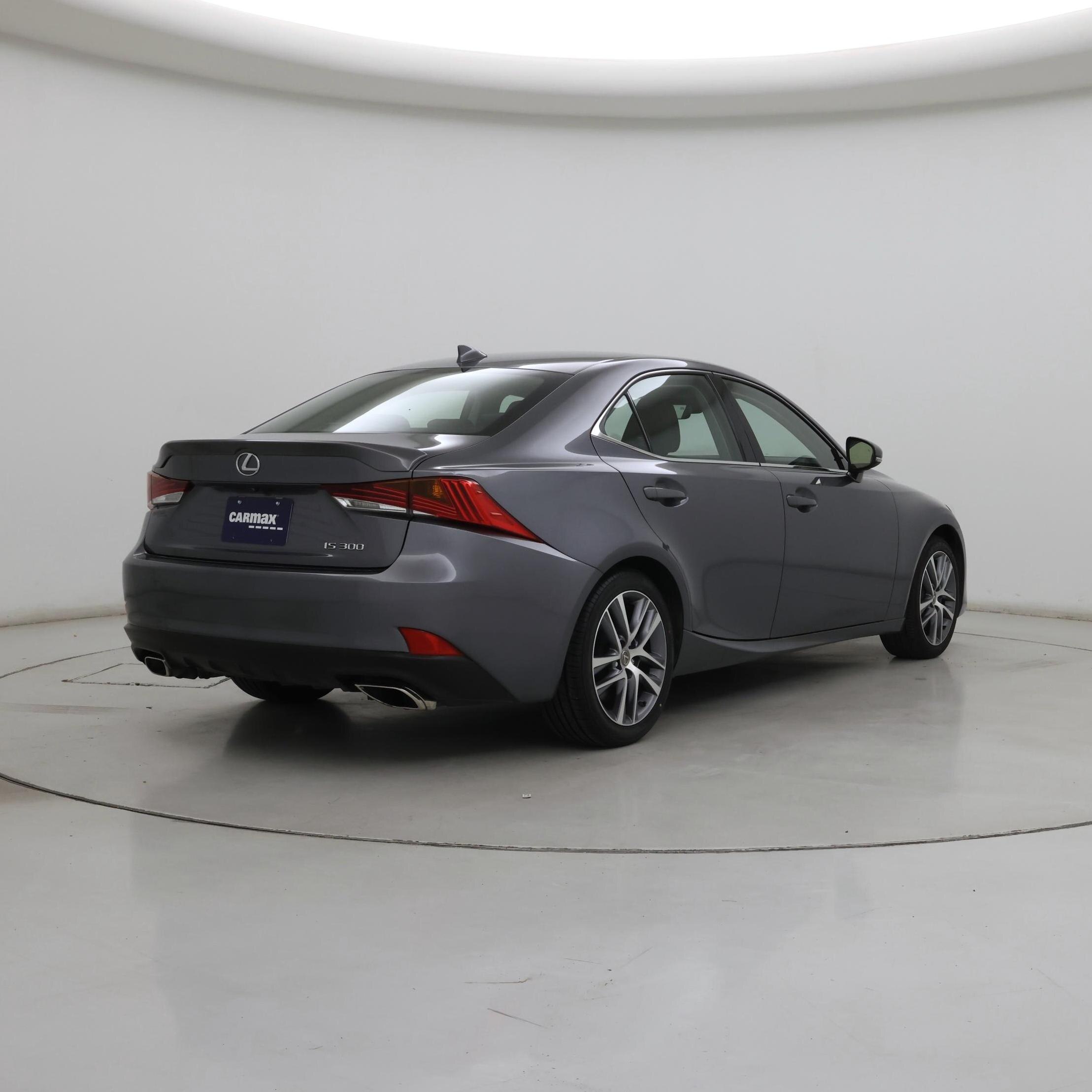 Thumbnail: 2020 Lexus IS - 8