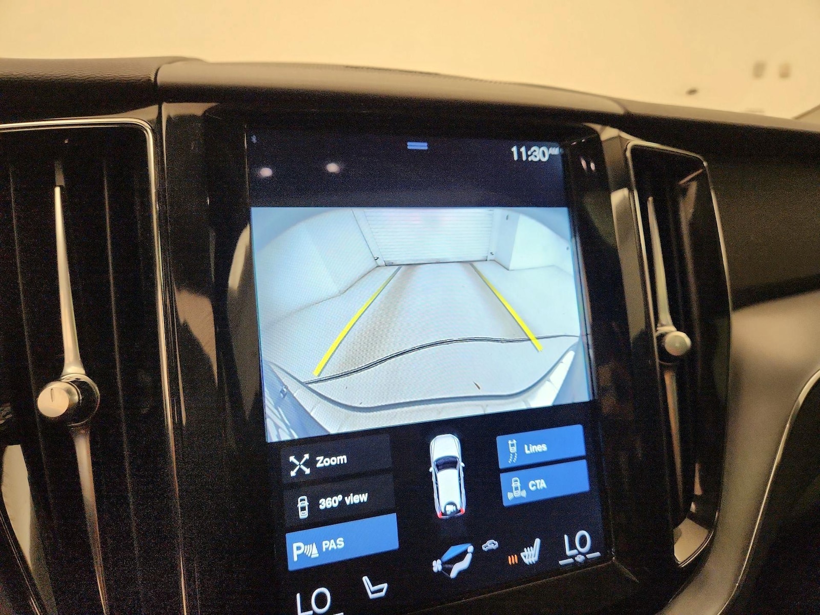 2020 Volvo XC60 Momentum - Photo 14