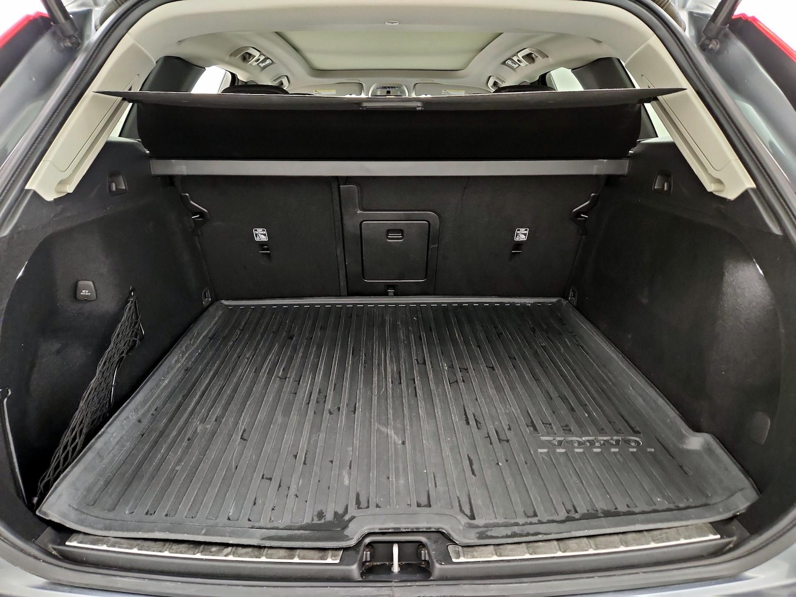 2020 Volvo XC60 Momentum - Photo 21