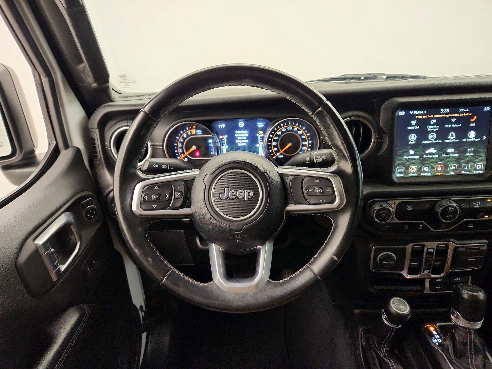 2022 Jeep Gladiator Overland - Photo 11