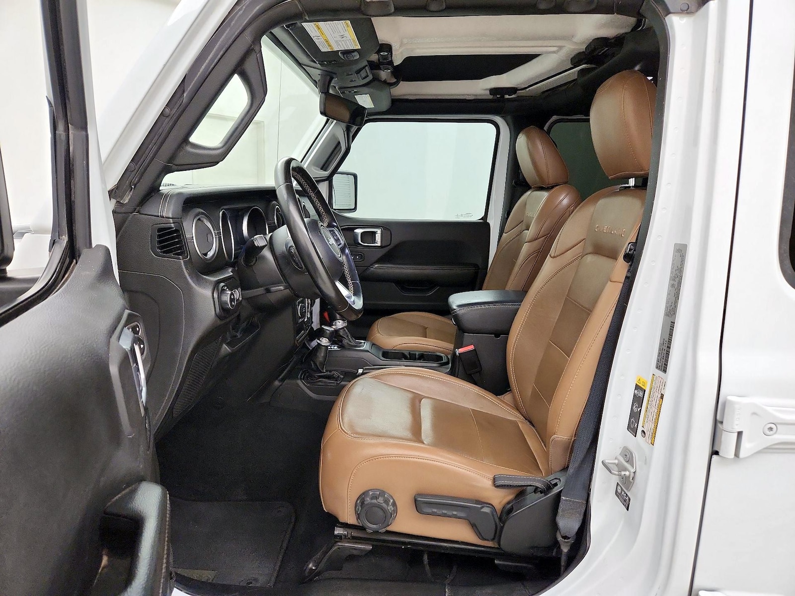 2022 Jeep Gladiator Overland - Photo 12