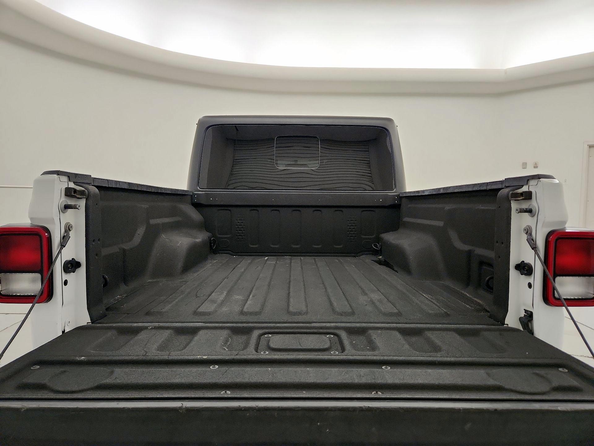 Thumbnail: 2022 Jeep Gladiator - 20